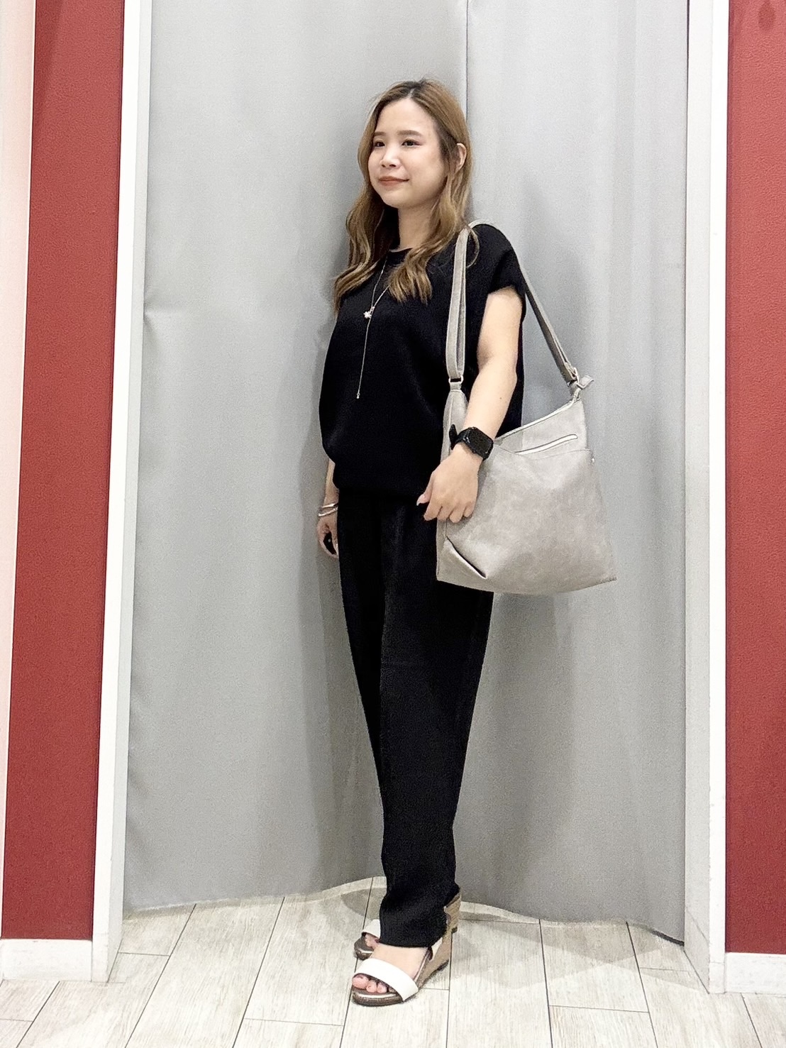 shioさんの「SHOO･LA･RUE｜【ひんやり/洗濯機可/S-LL】インせず着られる 大人シンプルサマーニット」を使ったコーディネート