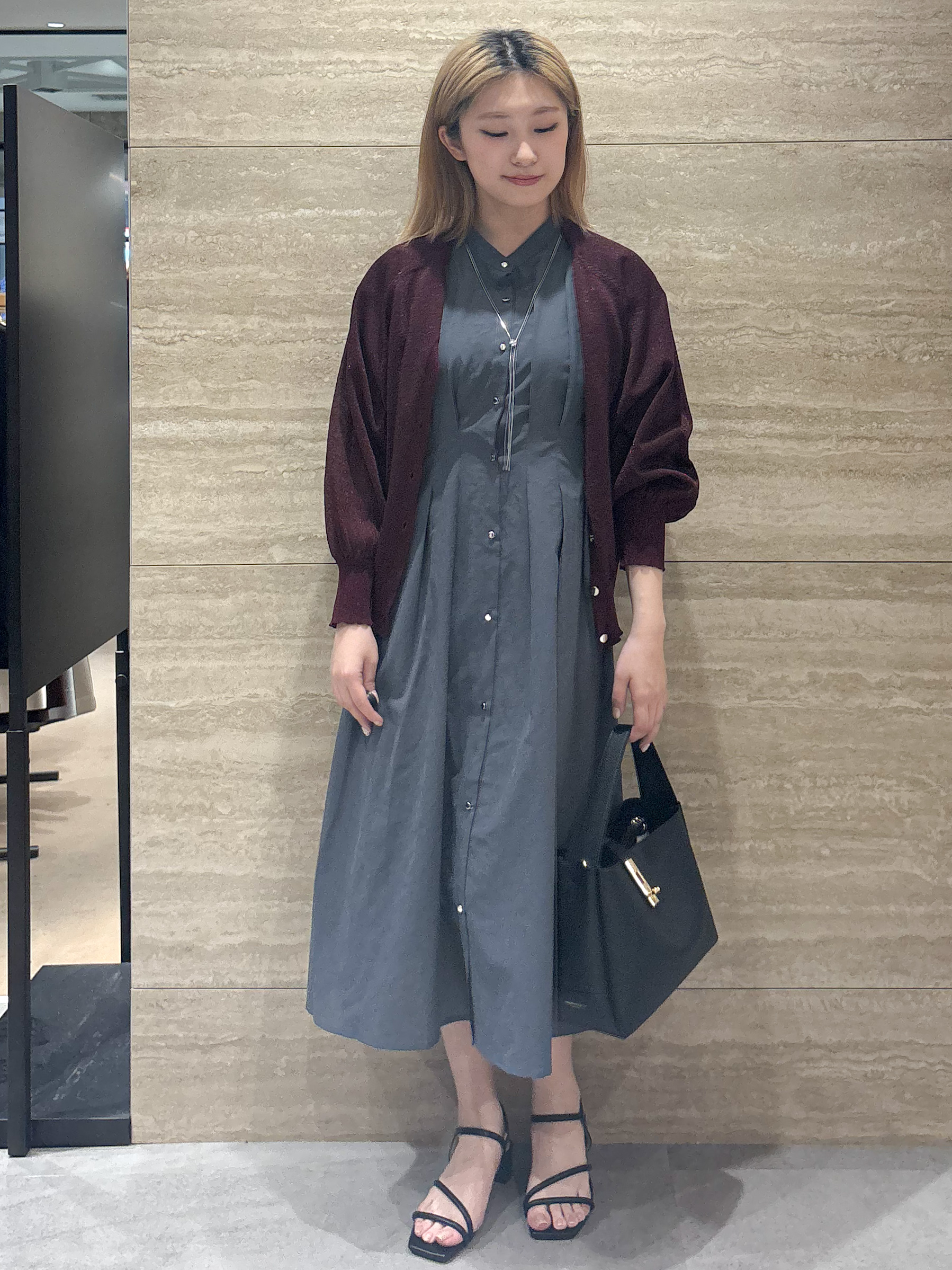 ふうかさんの「index｜【接触冷感】シアーラメドルマンショートカーディガン《洗濯機OK》」を使ったコーディネート
