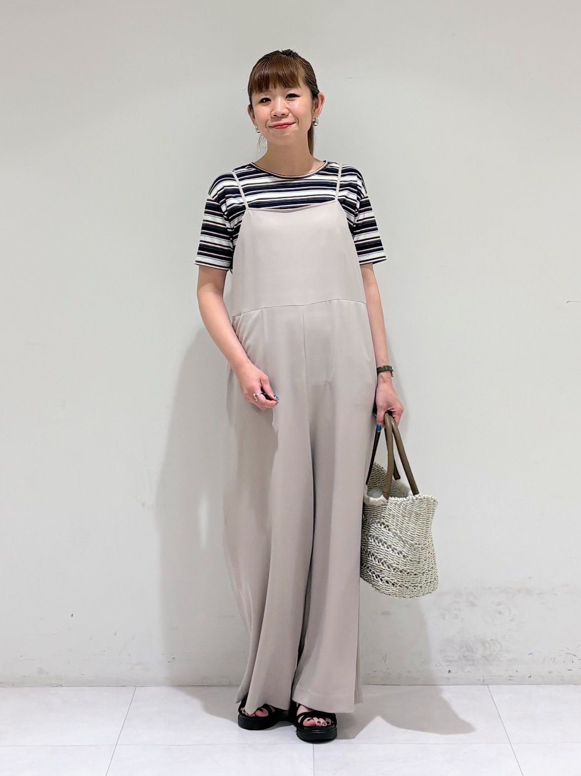 tsuyuさんの「INDIVI｜【着る日傘】ドルマンフォルムブルゾン」を使ったコーディネート