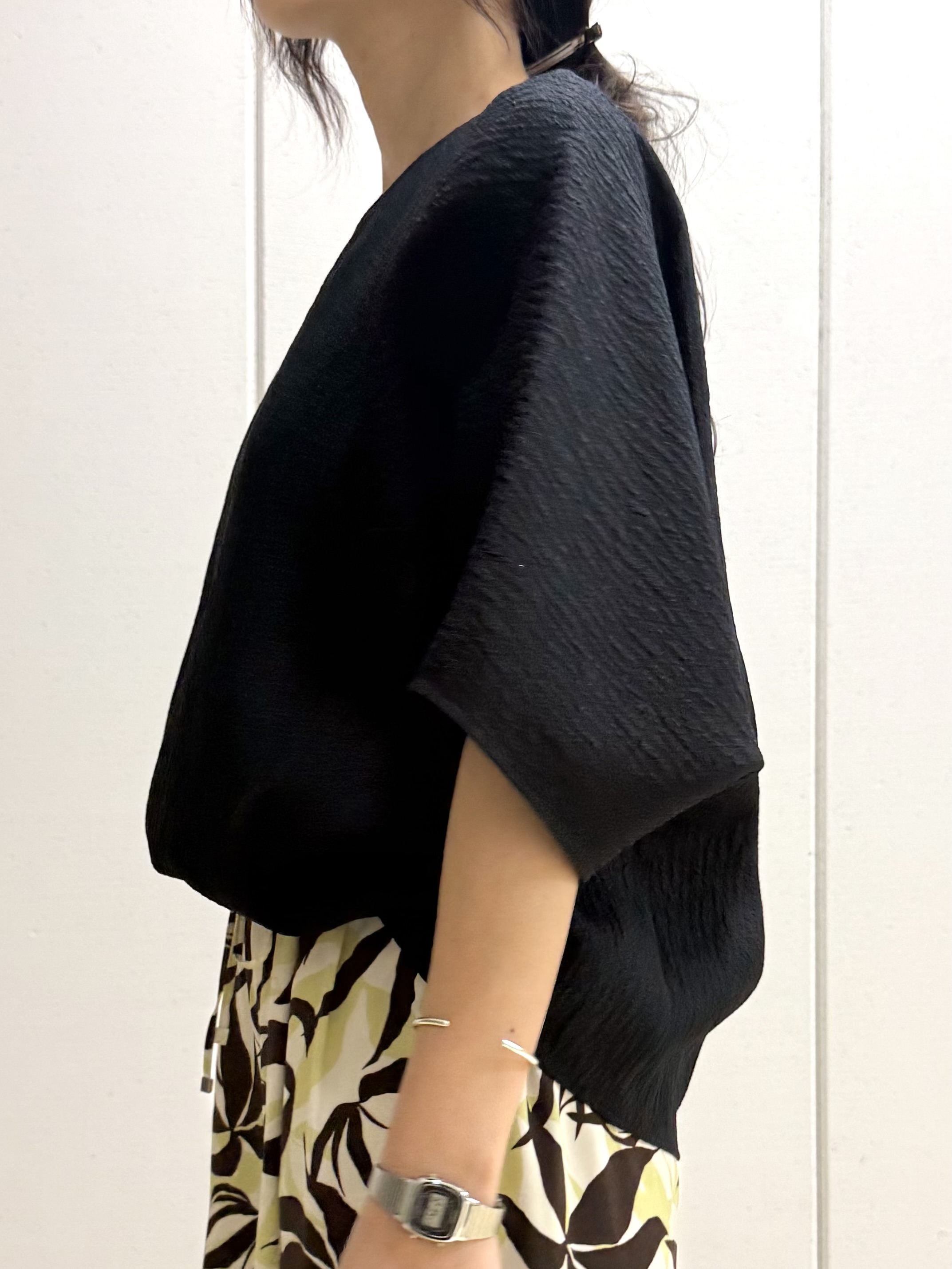 mamiさんの「INDIVI｜【華奢見え】ジャカード ドルマントップス」を使ったコーディネート