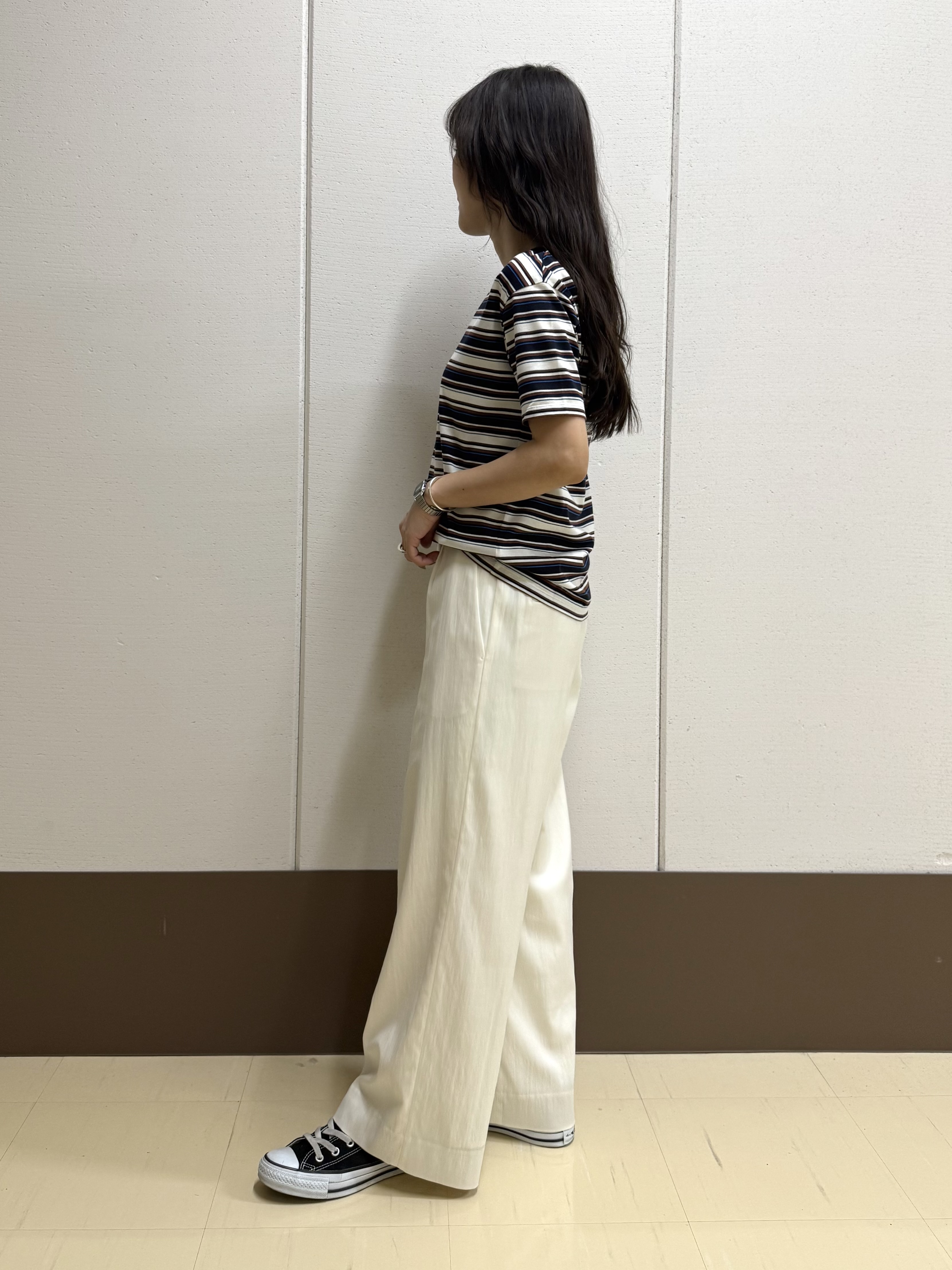 mamiさんの「INDIVI｜【ゆったり／着映え】ボーダーリラクシーTシャツ」を使ったコーディネート