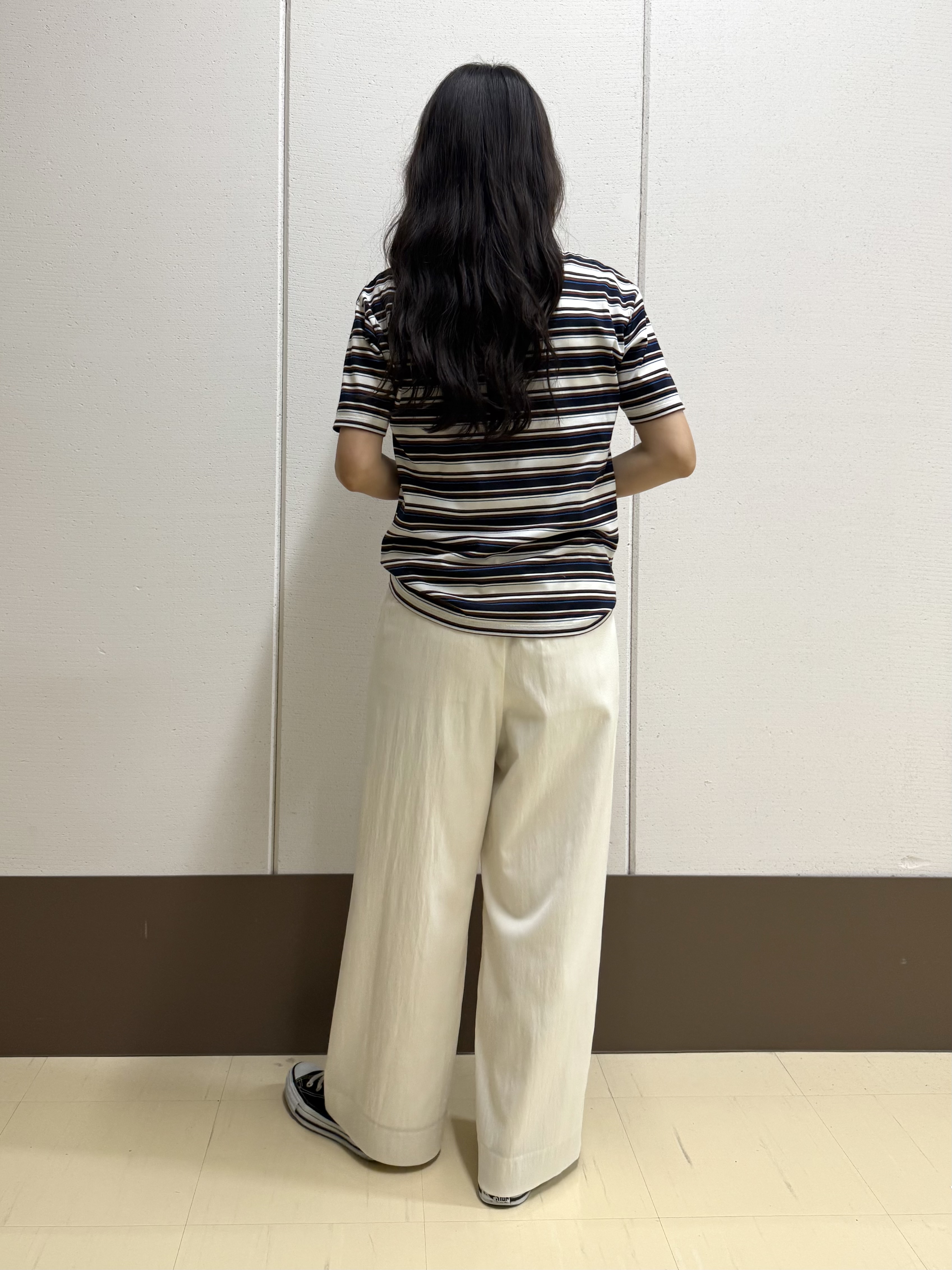mamiさんの「INDIVI｜【ゆったり／着映え】ボーダーリラクシーTシャツ」を使ったコーディネート