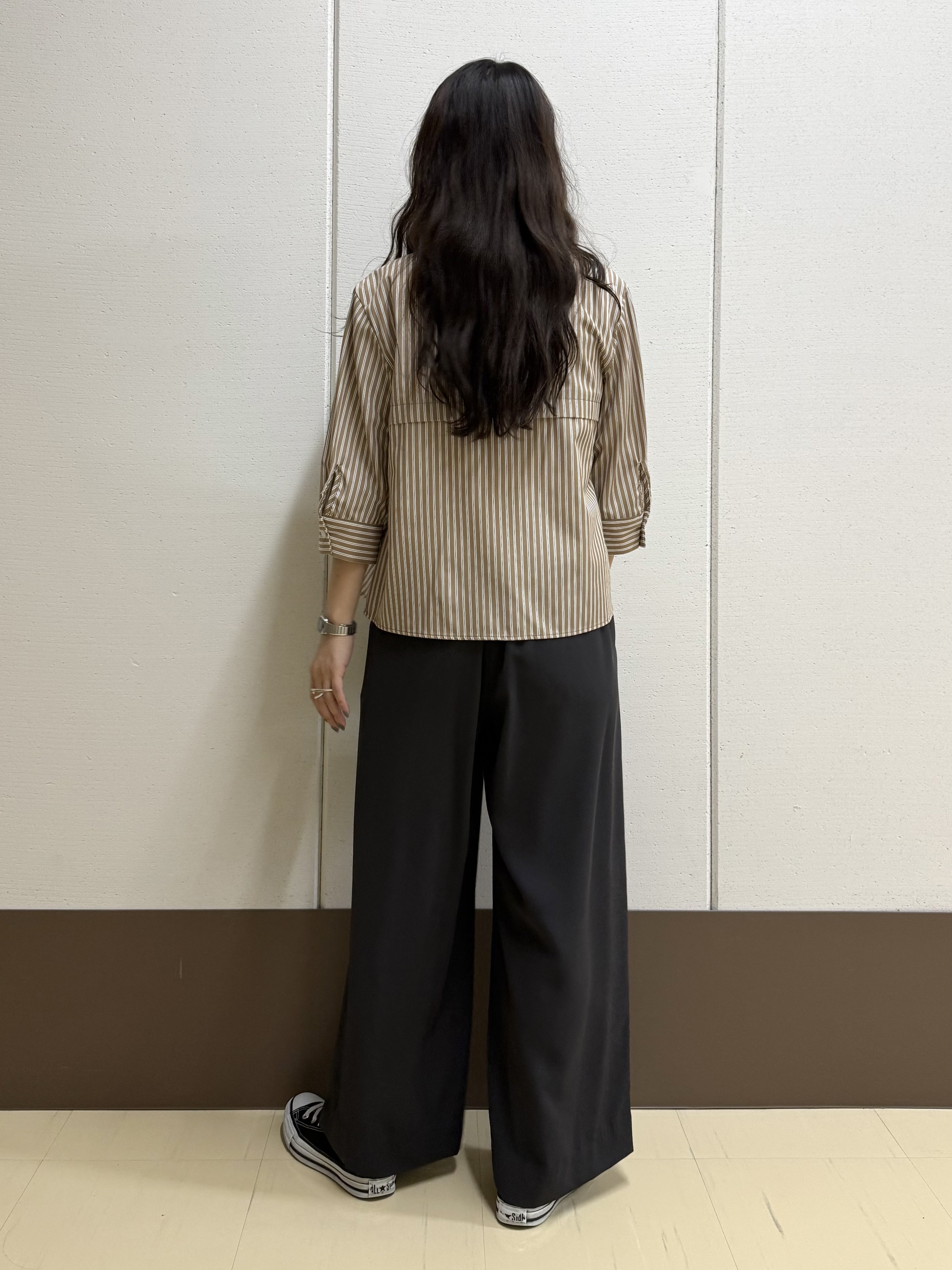 mamiさんの「INDIVI｜【UVケア／吸汗速乾／着映え】ティアードストライプシャツ」を使ったコーディネート