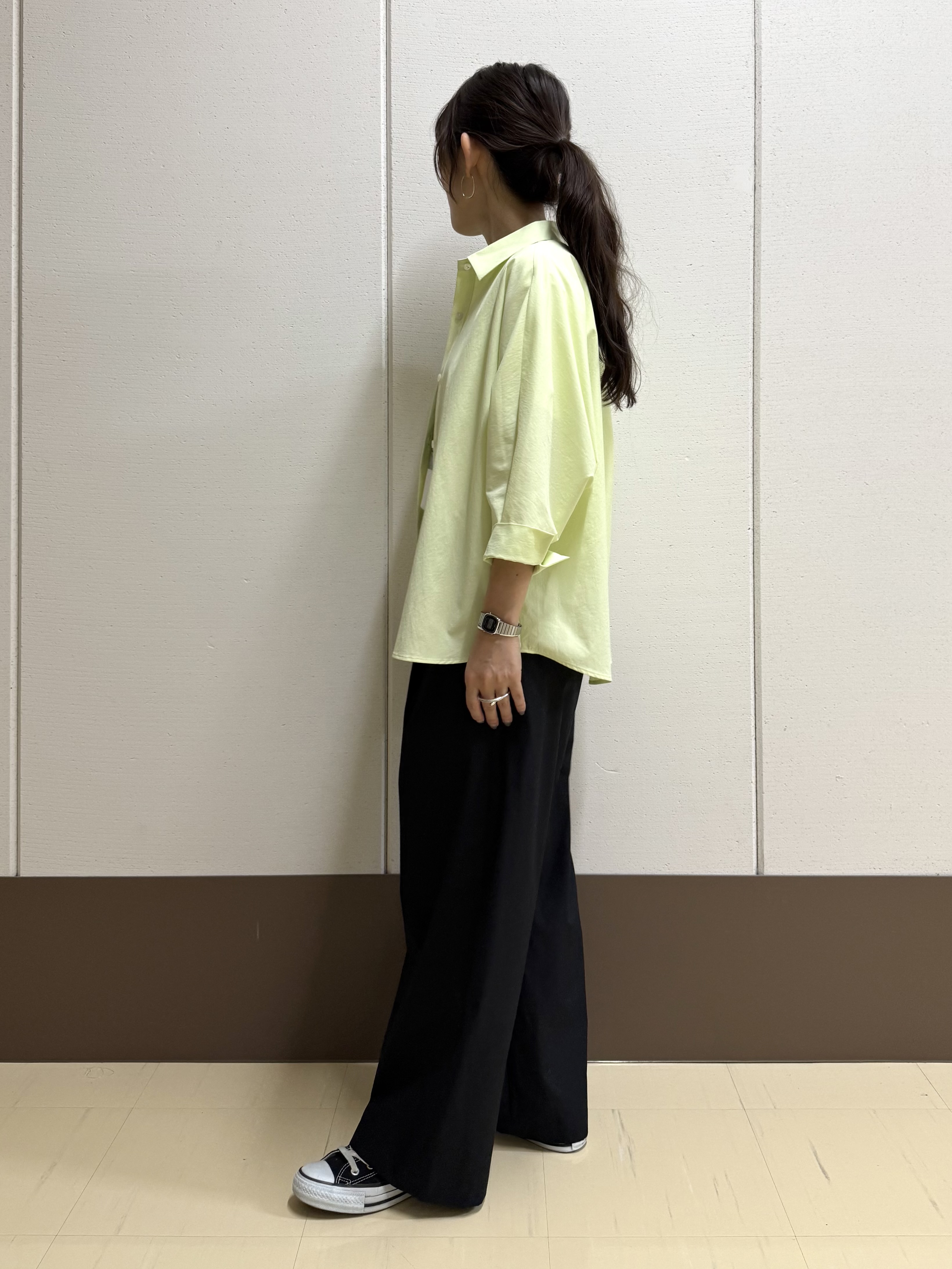 mamiさんの「INDIVI｜【UVケア／選べるグラフィック】スムースジャージTシャツ」を使ったコーディネート