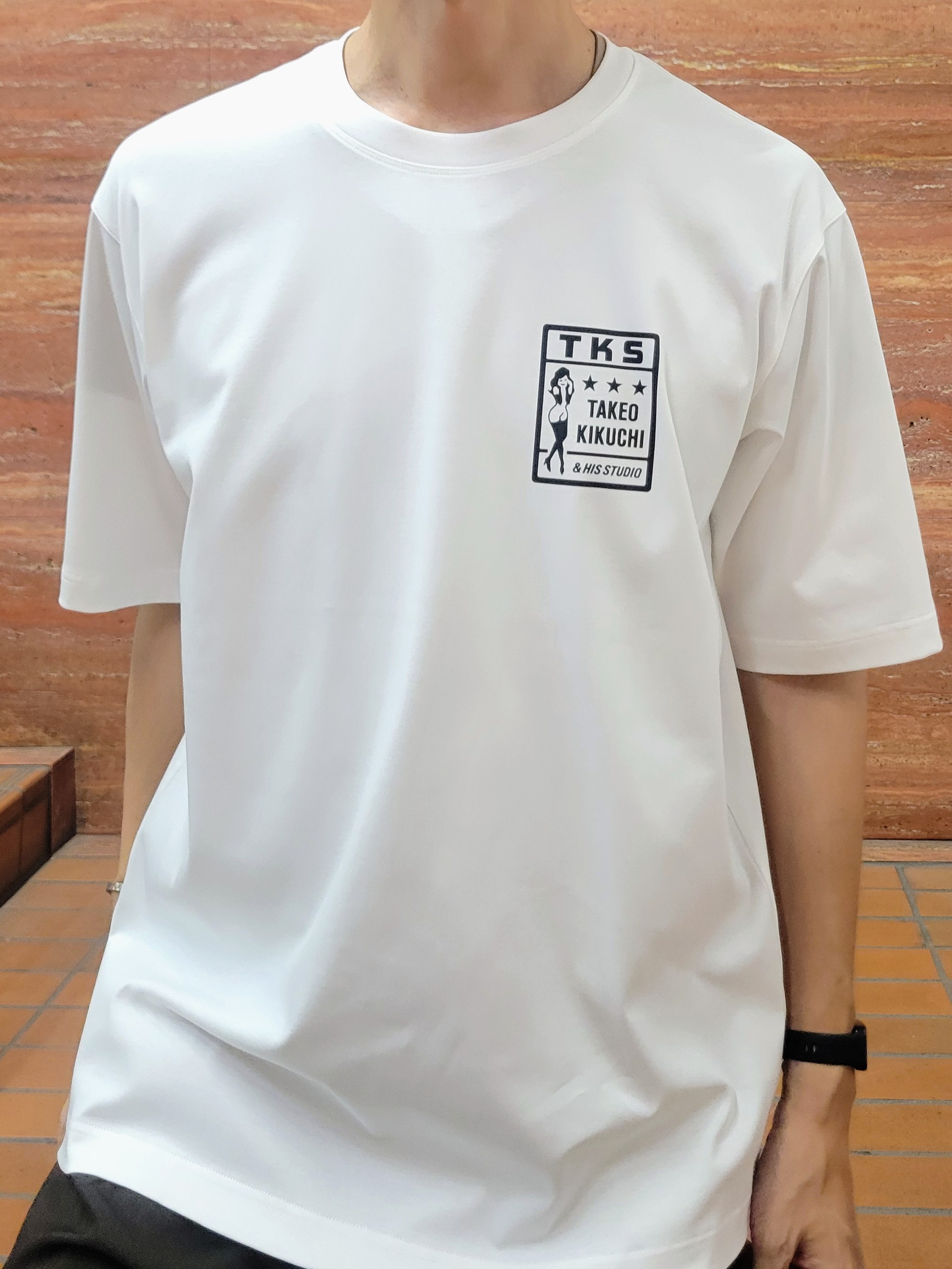 piroyaさんの「TAKEO KIKUCHI｜【BOWLER HAT LABEL】アイスクリアコットン ピンナップガール 半袖Tシャツ」を使ったコーディネート