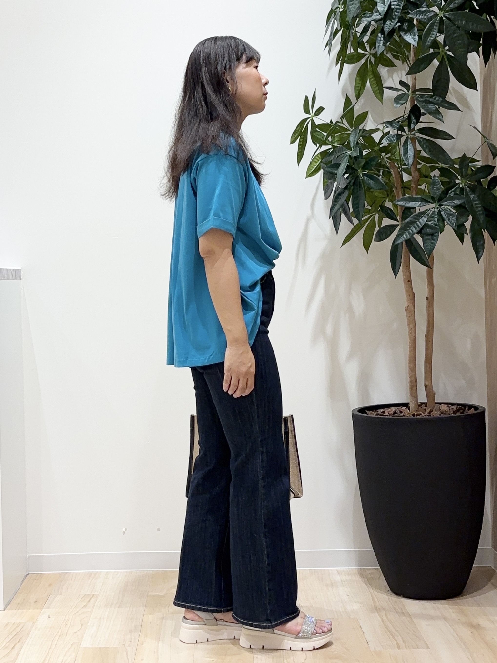 miraiさんの「grove｜【遮熱／吸水速乾／接触冷感／UVカット】フレアシルエットTシャツ」を使ったコーディネート