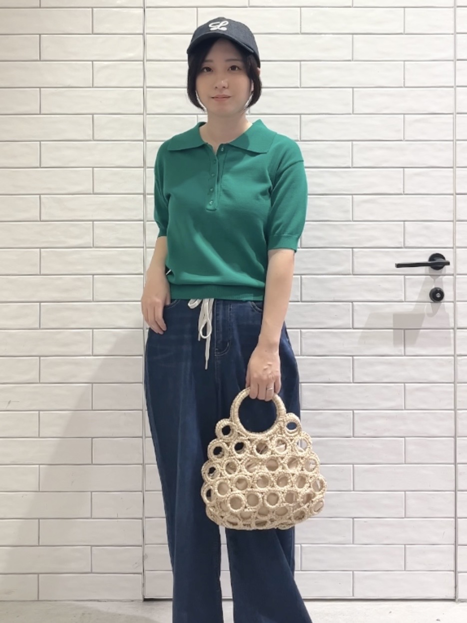 しおりさんの「OPAQUE.CLIP｜ビッグポロ衿ニット【洗濯機OK】」を使ったコーディネート