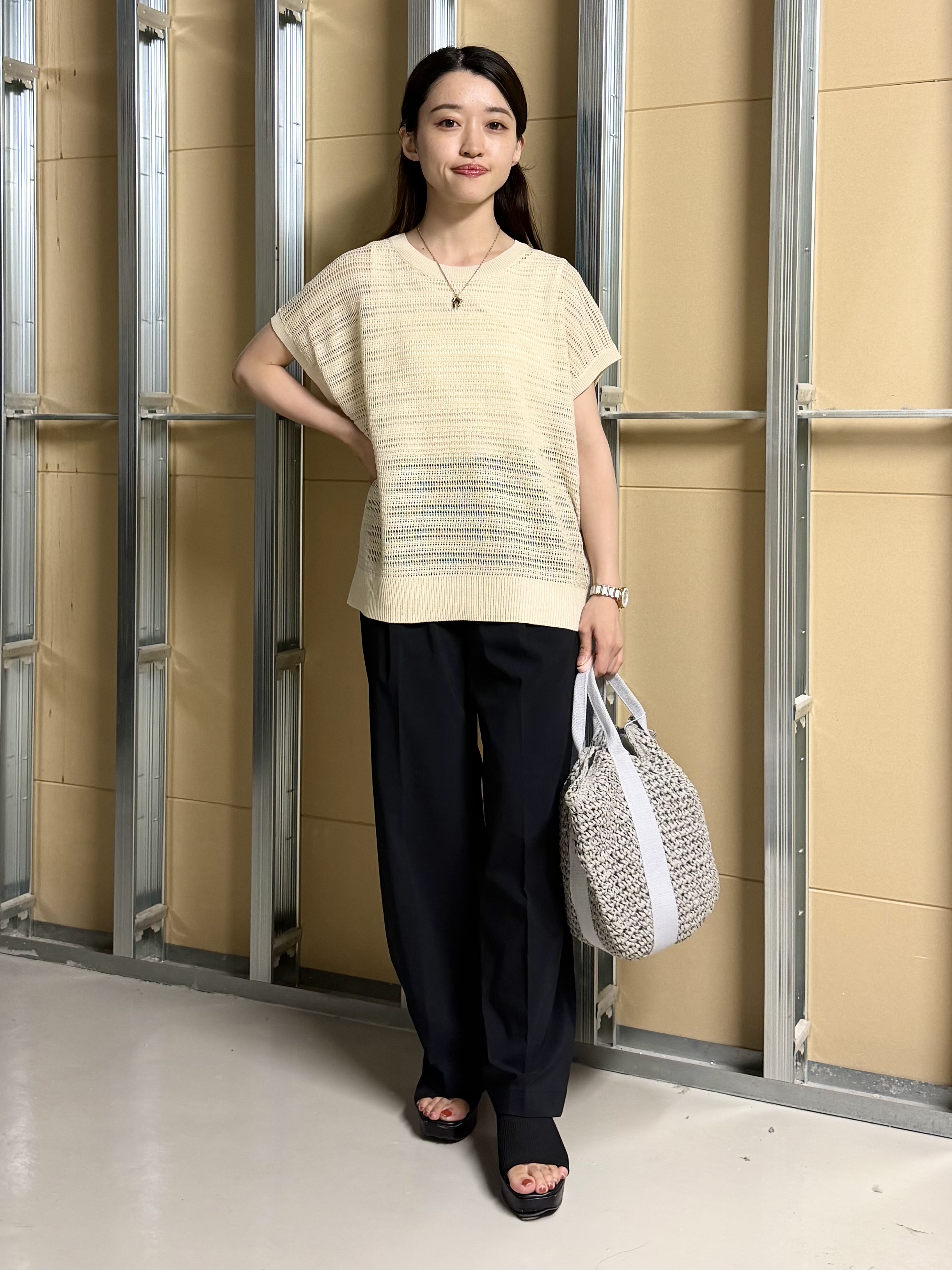 sahoさんの「THE SHOP TK｜【2点セット】メッシュニット+タンクトップ」を使ったコーディネート