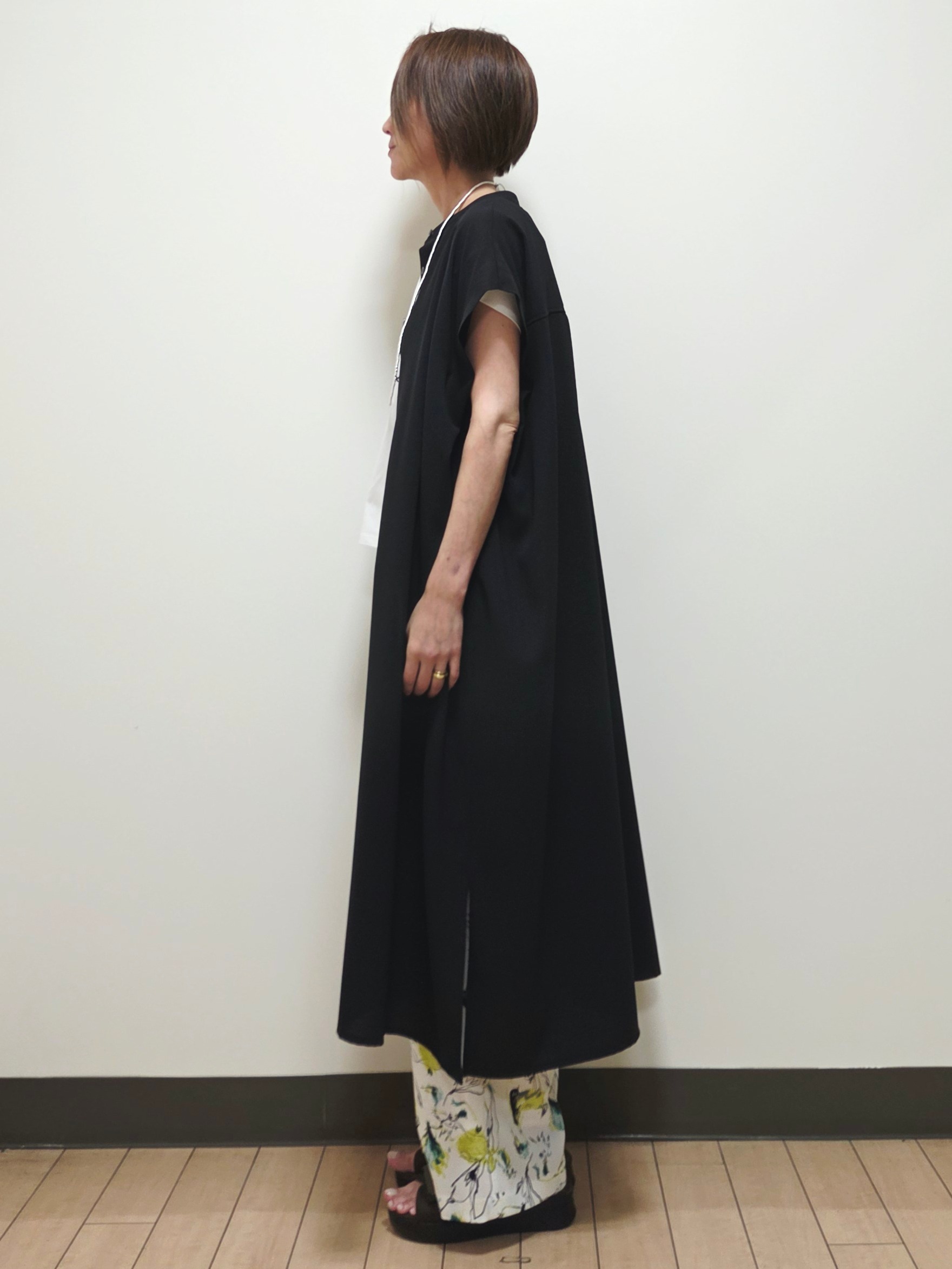yuuさんの「Reflect｜すっきり見えバンドカラーシャツワンピース」を使ったコーディネート