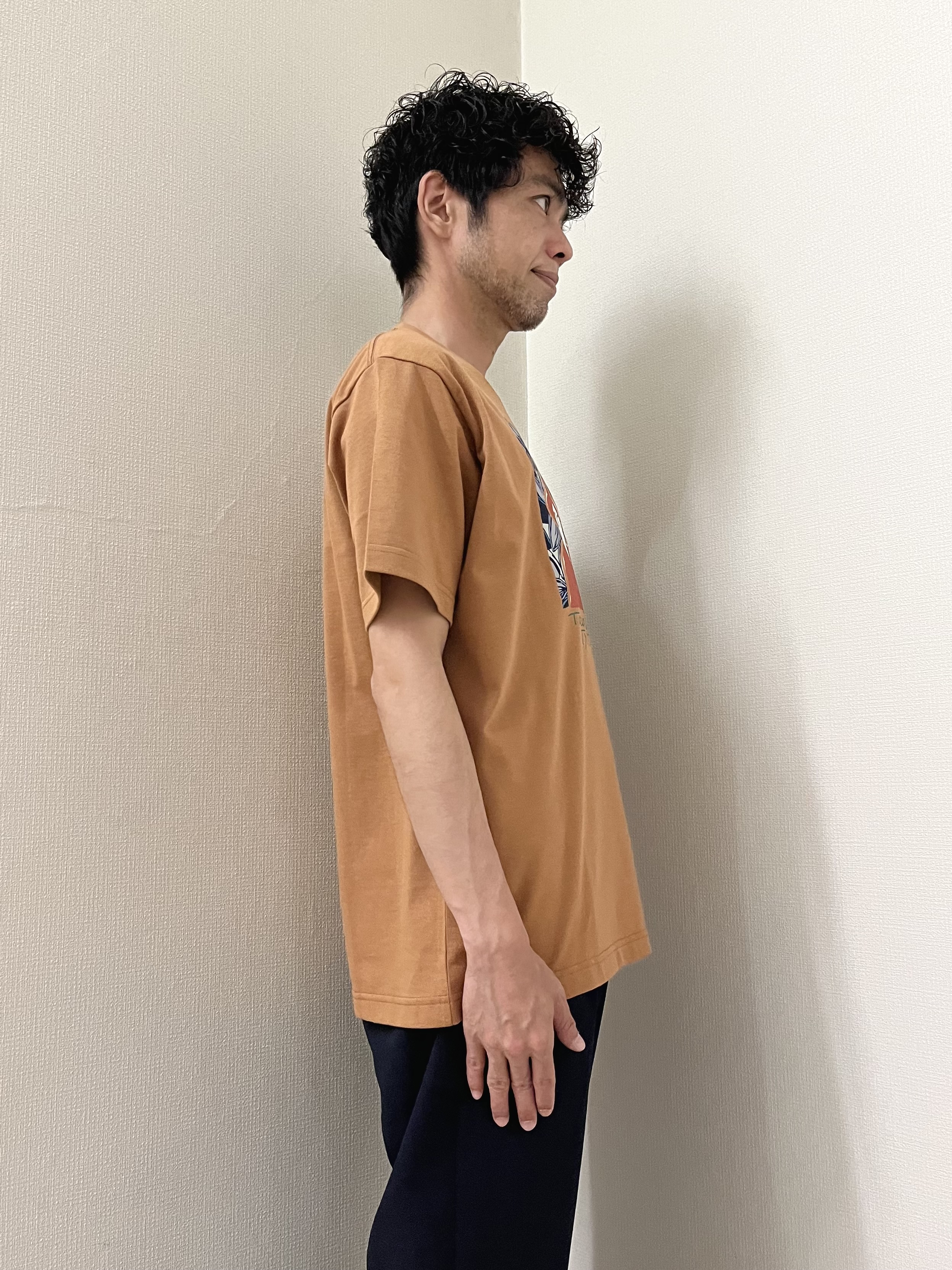 URAさんの「TAKEO KIKUCHI｜リップル小花シャツ」を使ったコーディネート