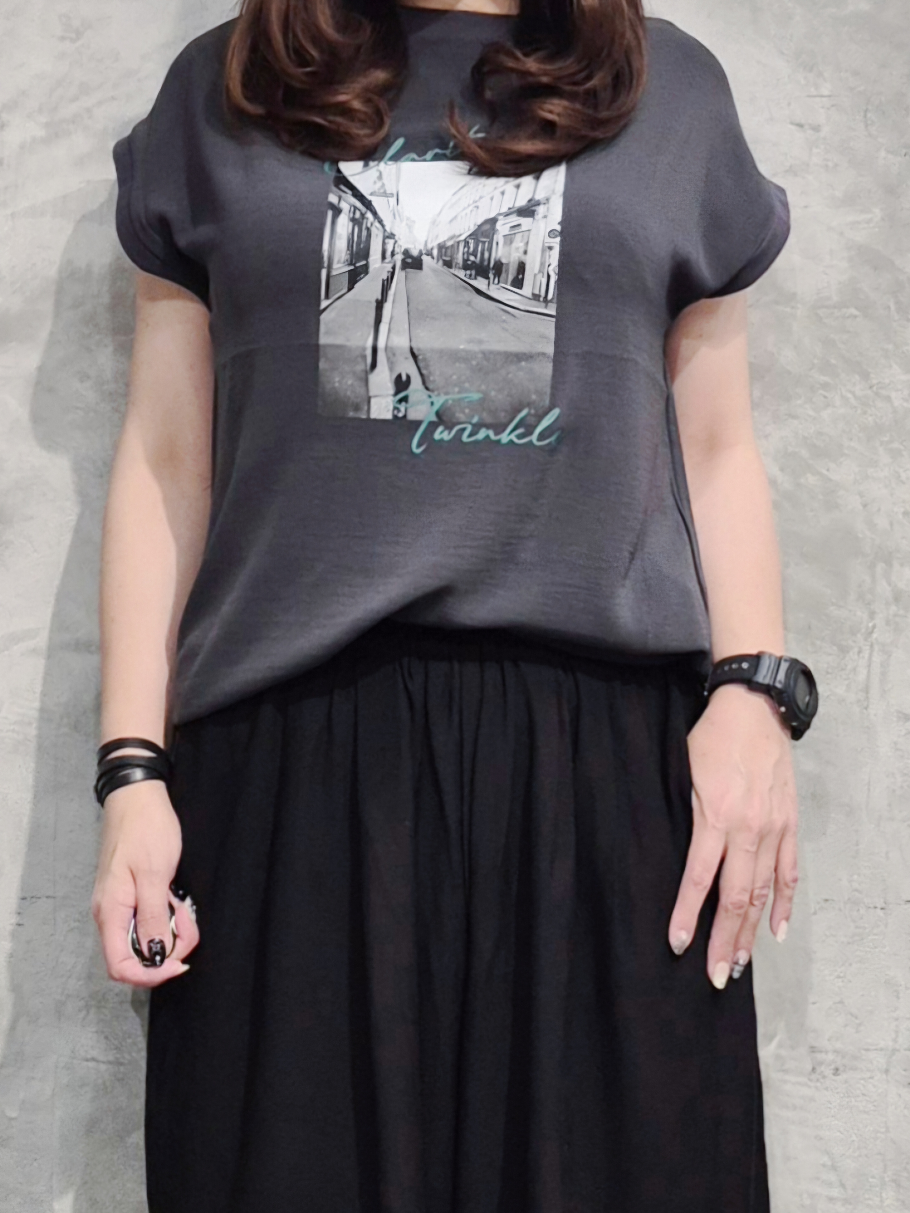ひさえさんの「THE SHOP TK｜【ひんやりさらさら】軽やかに着られる プリントTシャツ」を使ったコーディネート