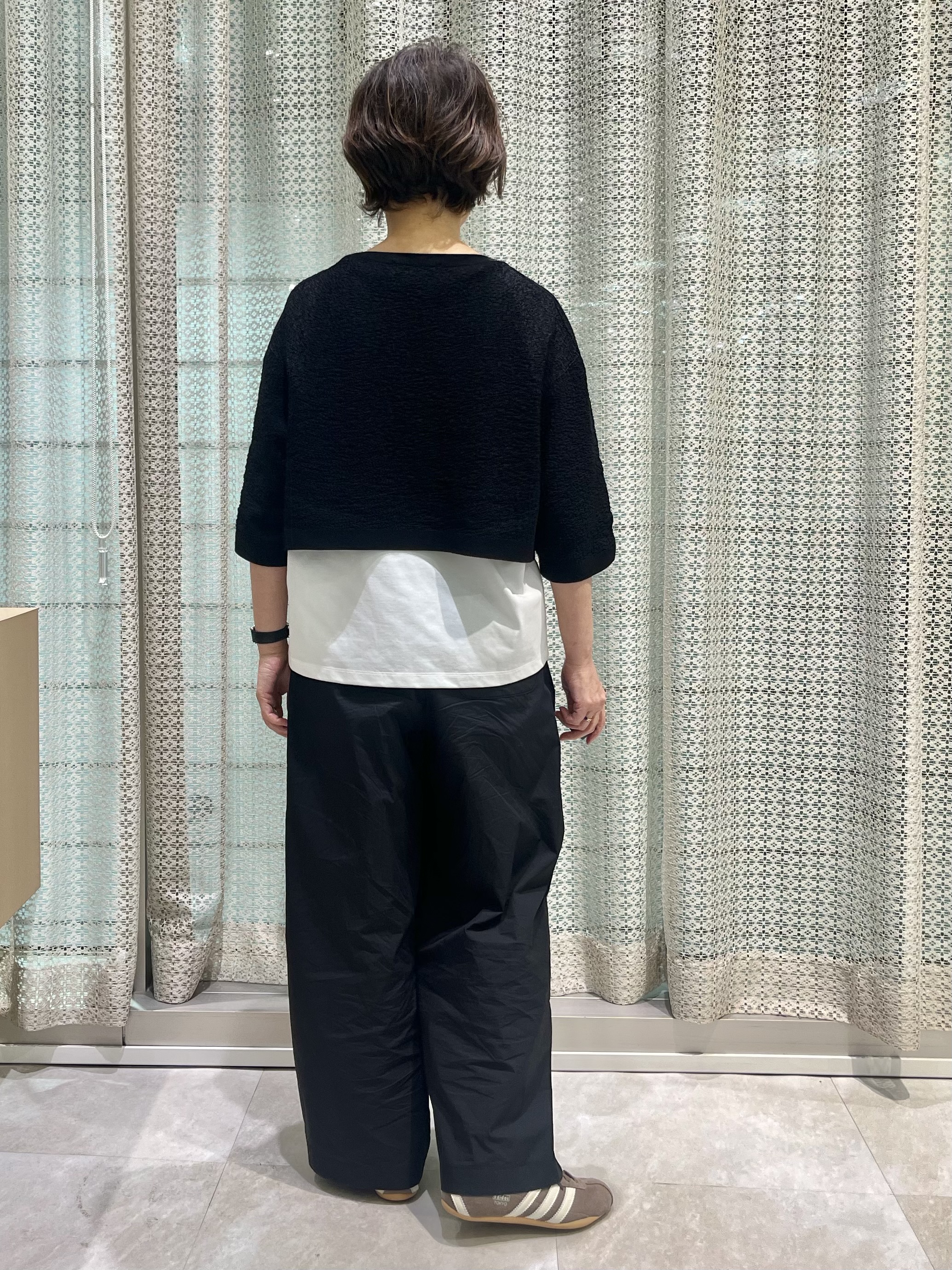 ymさんの「UNTITLED｜【ストレッチ性/洗える】短丈ニットカーディガン」を使ったコーディネート
