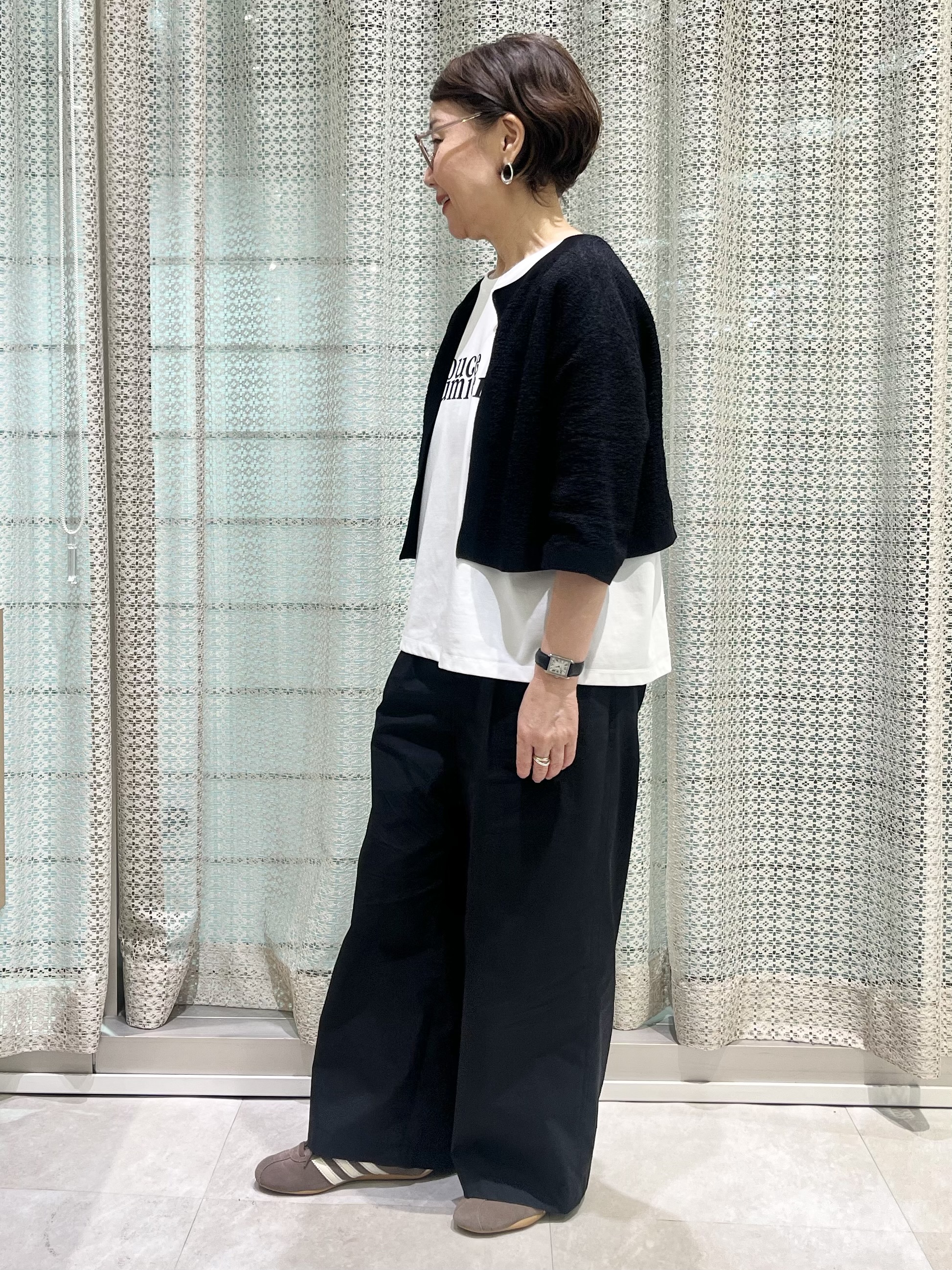 ymさんの「UNTITLED｜【ストレッチ性/洗える】短丈ニットカーディガン」を使ったコーディネート