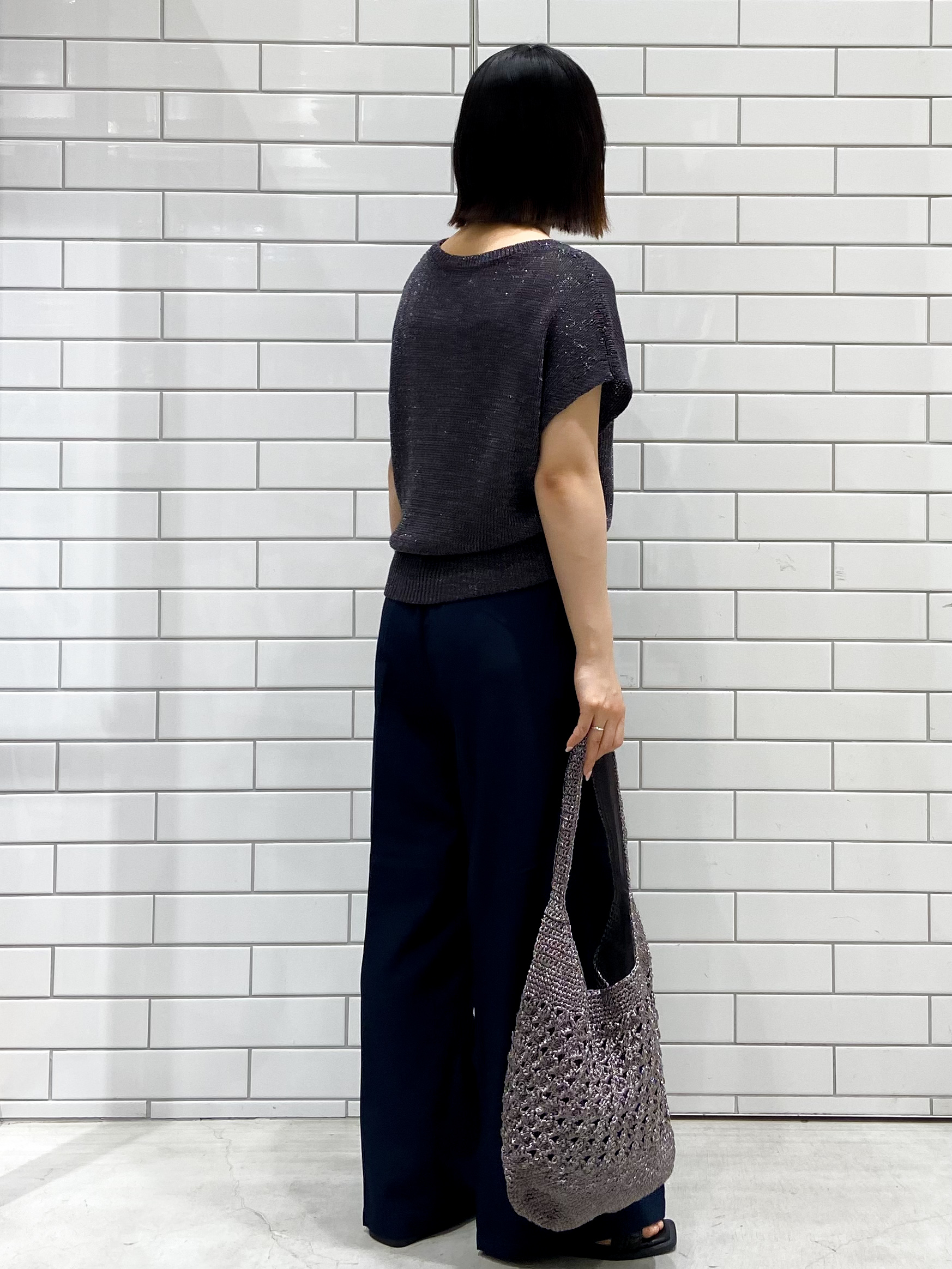 kimiさんの「OPAQUE.CLIP｜ラメメッシュ フレンチスリーブニット【洗濯機OK】」を使ったコーディネート