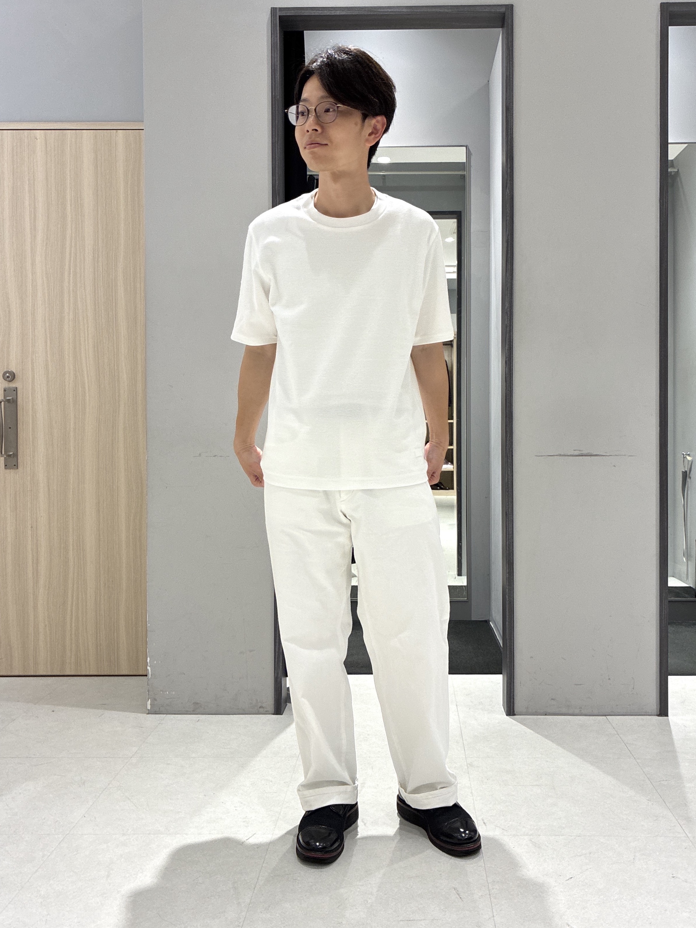 わいずみさんの「TAKEO KIKUCHI｜【接触冷感】ジャージストライプ シャツ」を使ったコーディネート