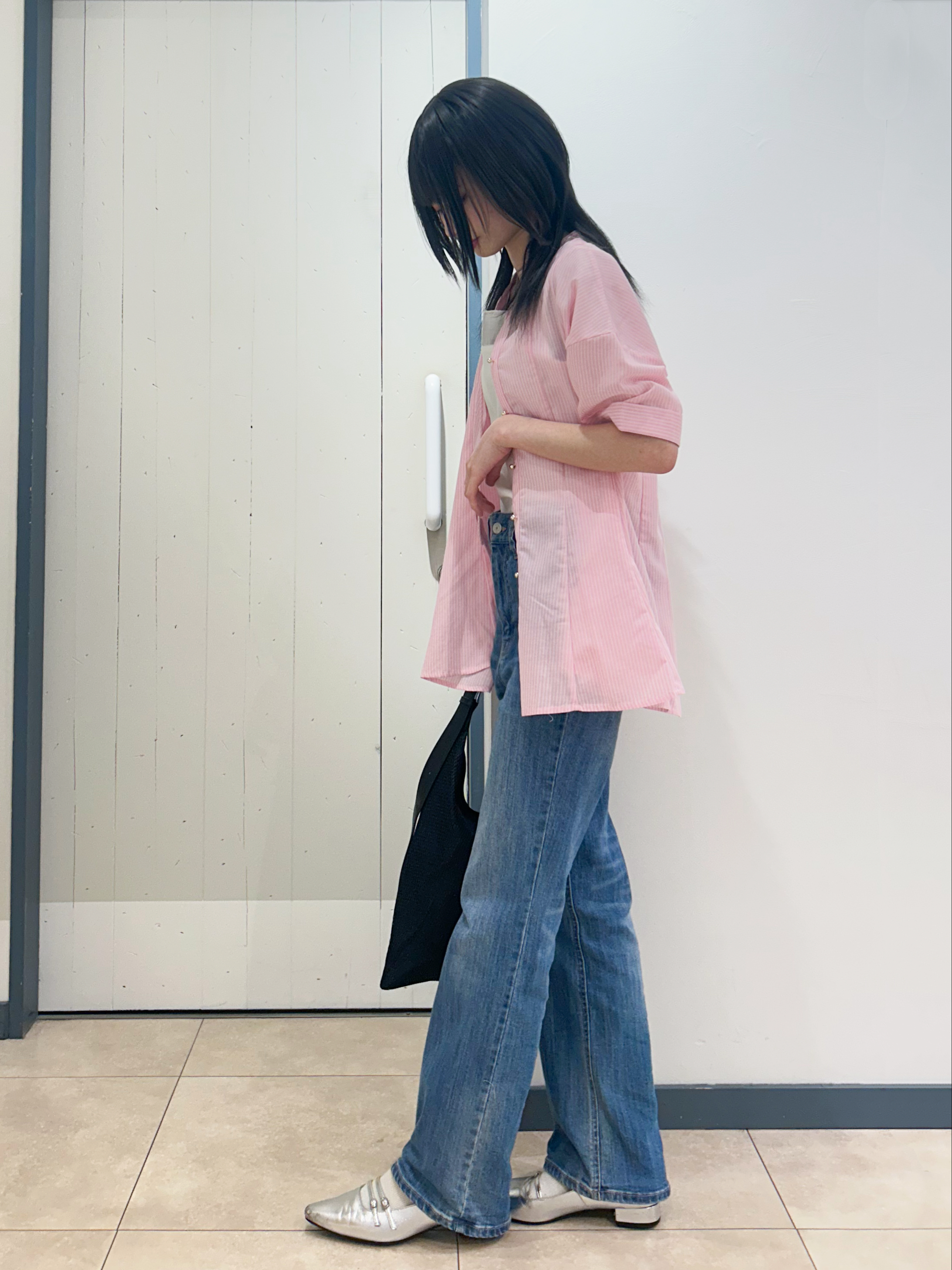 yukinoさんの「grove｜【洗濯機OK・ひんやり】さらっと軽やか、夏のフレアシャツ」を使ったコーディネート