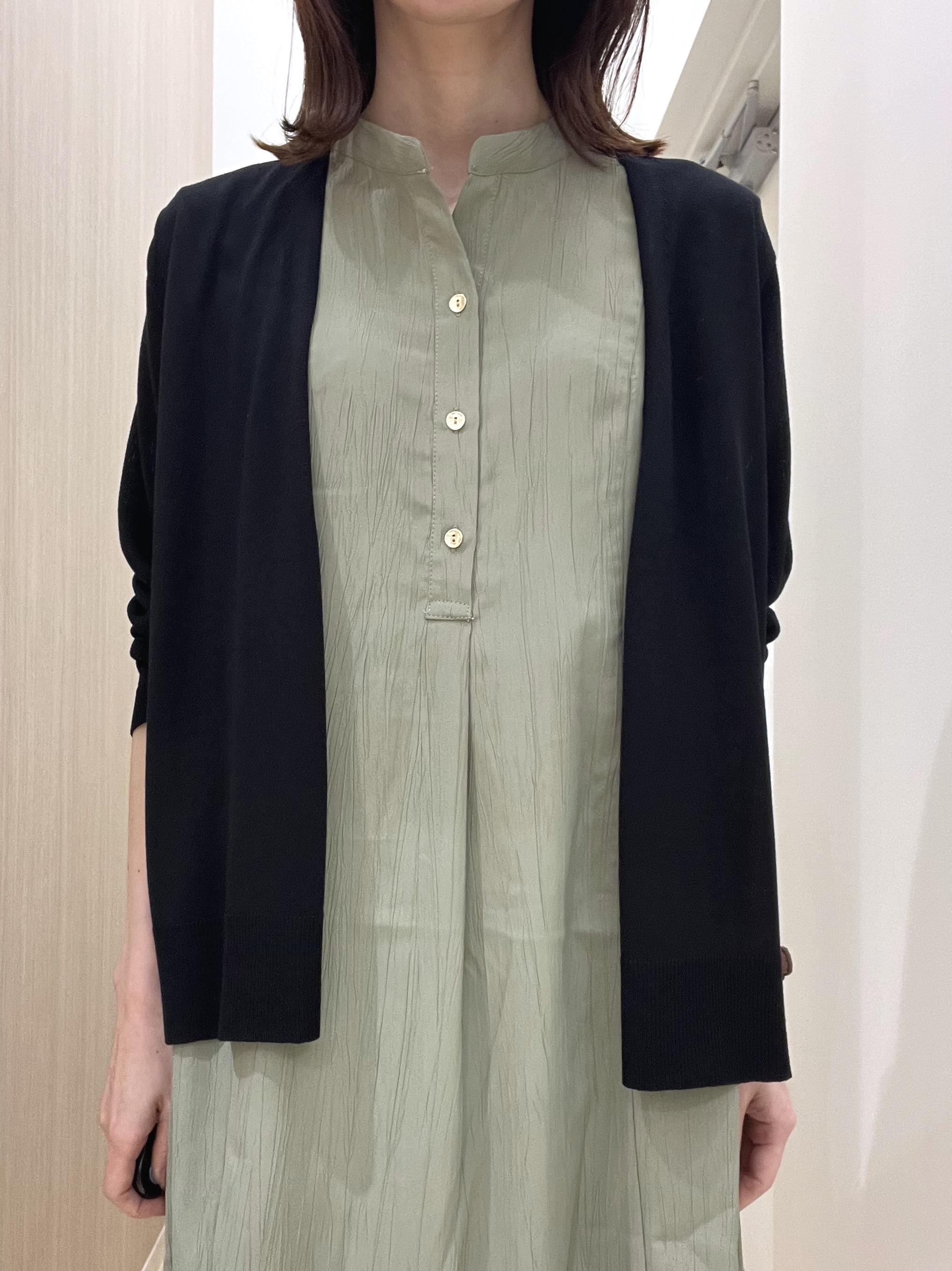  おまつさんの「grove｜高評価！【接触冷感／UVカットetc】ベーシックショートカーディガン」を使ったコーディネート