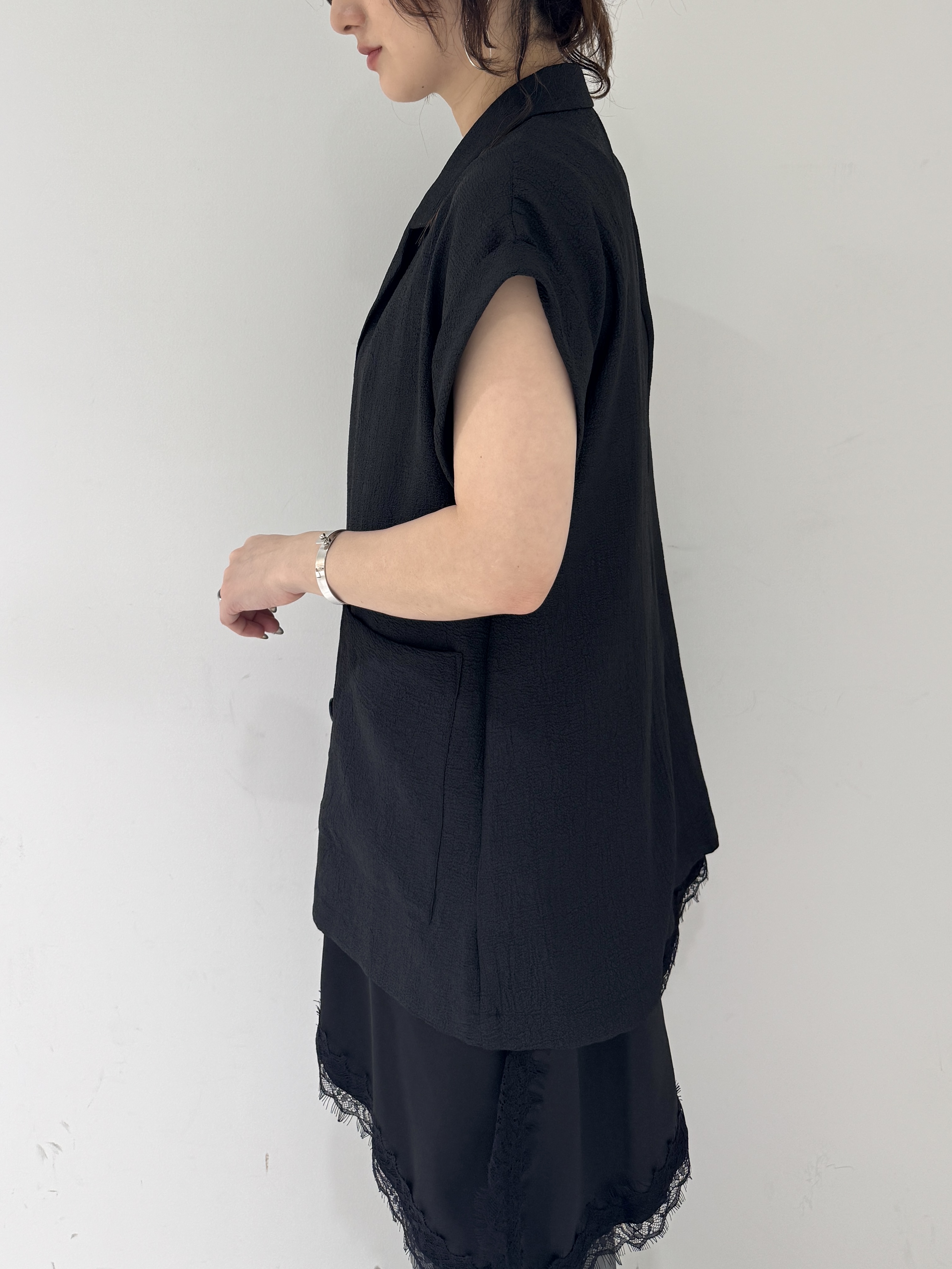そんさんの「INDIVI｜ワッシャーシアーダブルジャケット」を使ったコーディネート