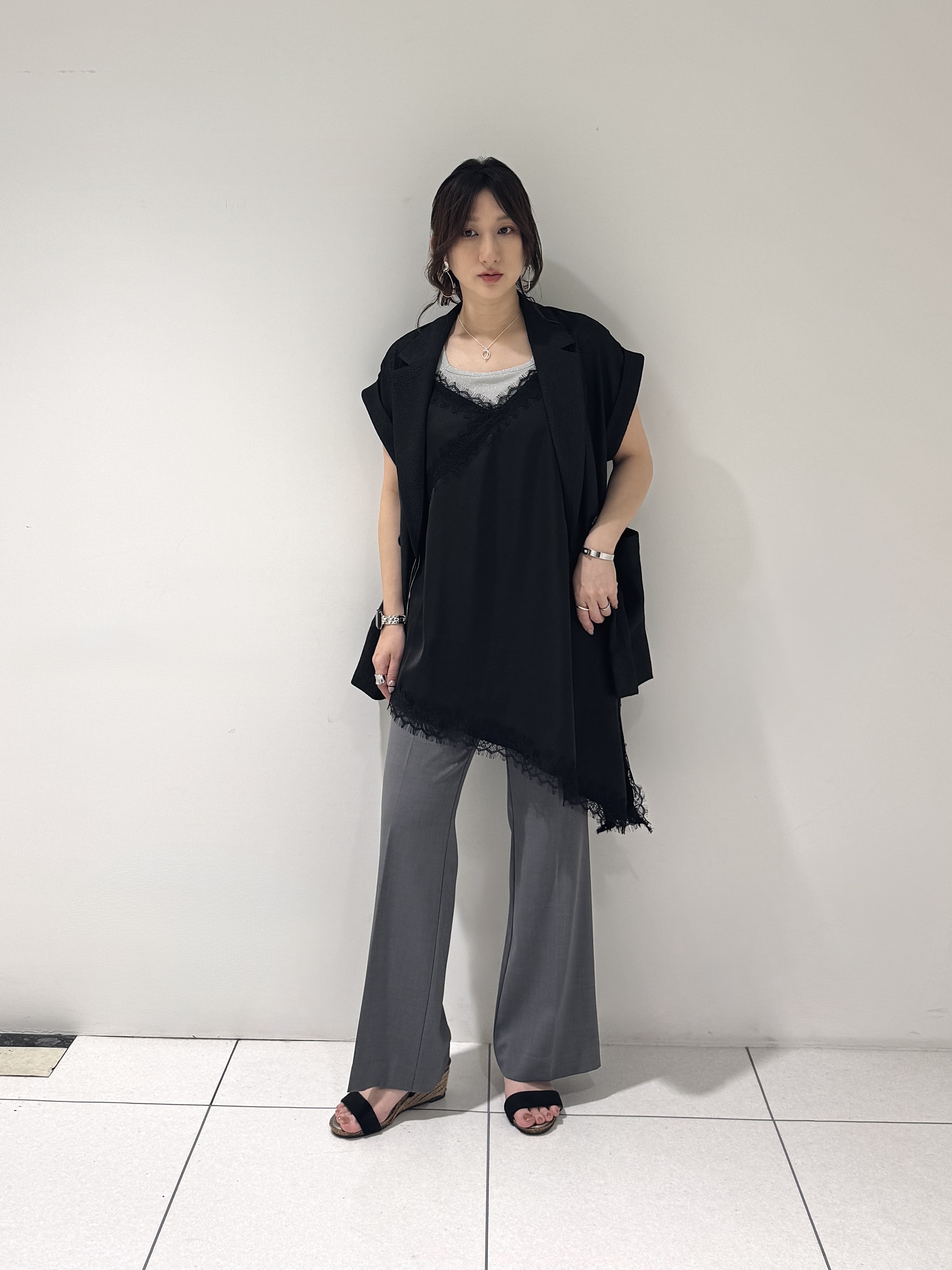そんさんの「INDIVI｜ワッシャーシアーダブルジャケット」を使ったコーディネート