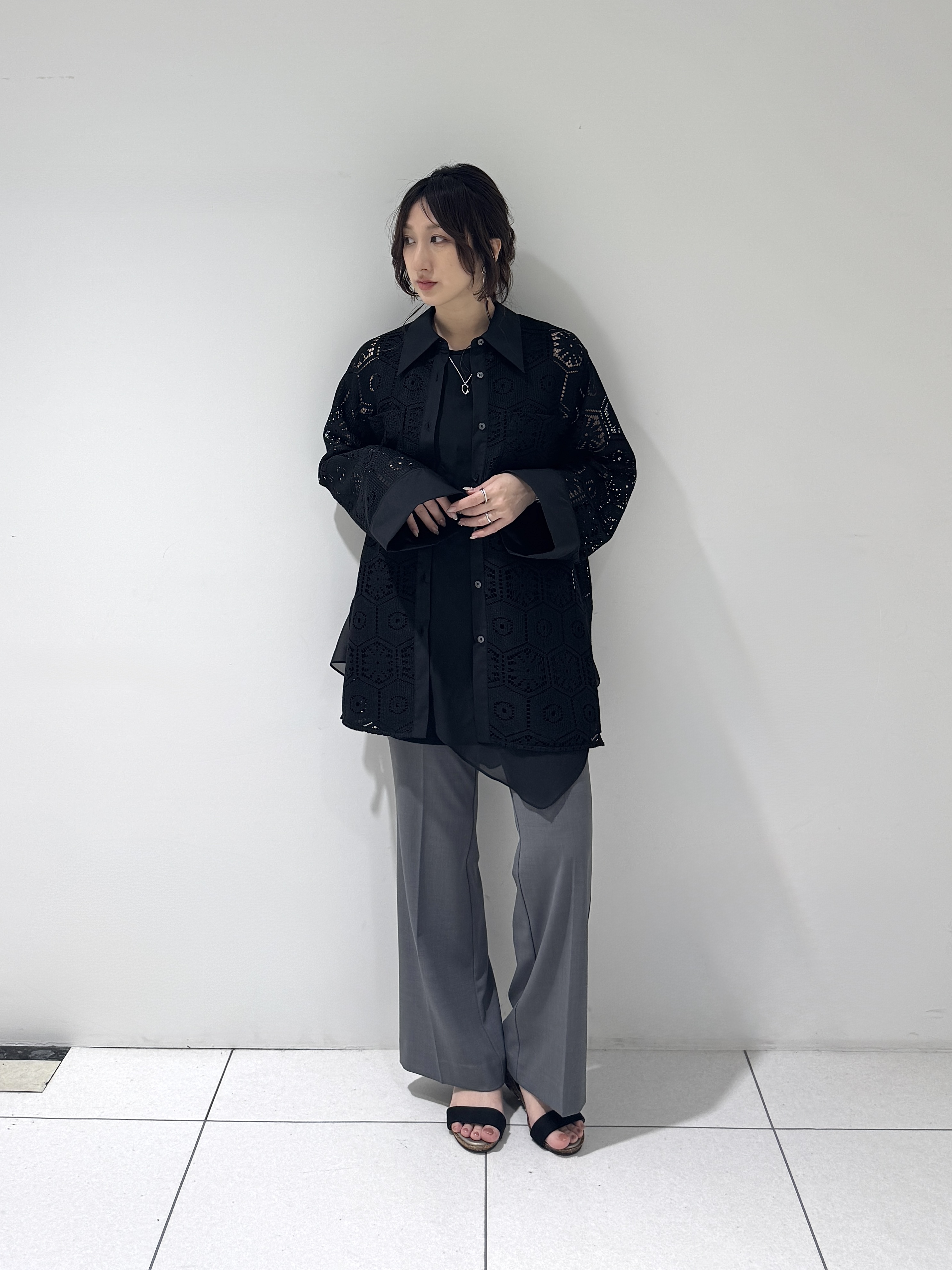 そんさんの「INDIVI｜ドッキングチュニックカットソー」を使ったコーディネート