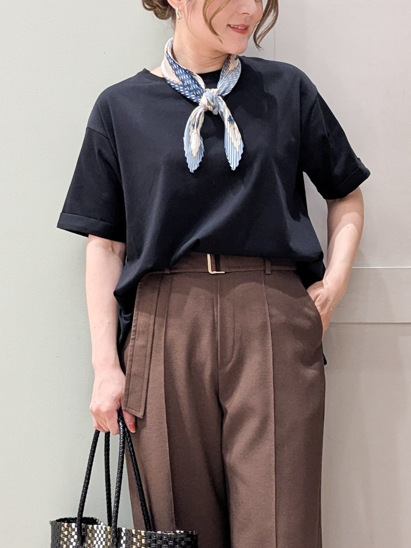 kuwawaさんの「grove｜【遮熱／吸水速乾／接触冷感／UVカット】フレアシルエットTシャツ」を使ったコーディネート