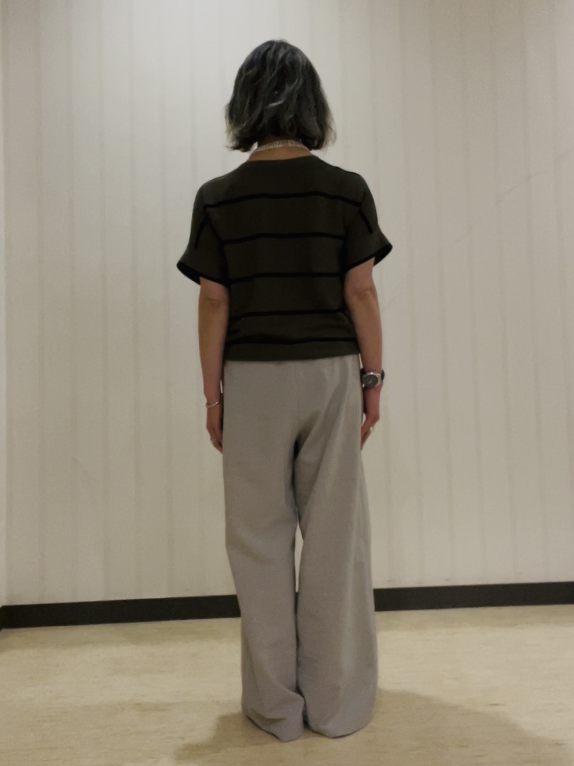 horiさんの「UNTITLED｜【11色展開/体型カバー】前後2WAYフレンチスリーブニット」を使ったコーディネート