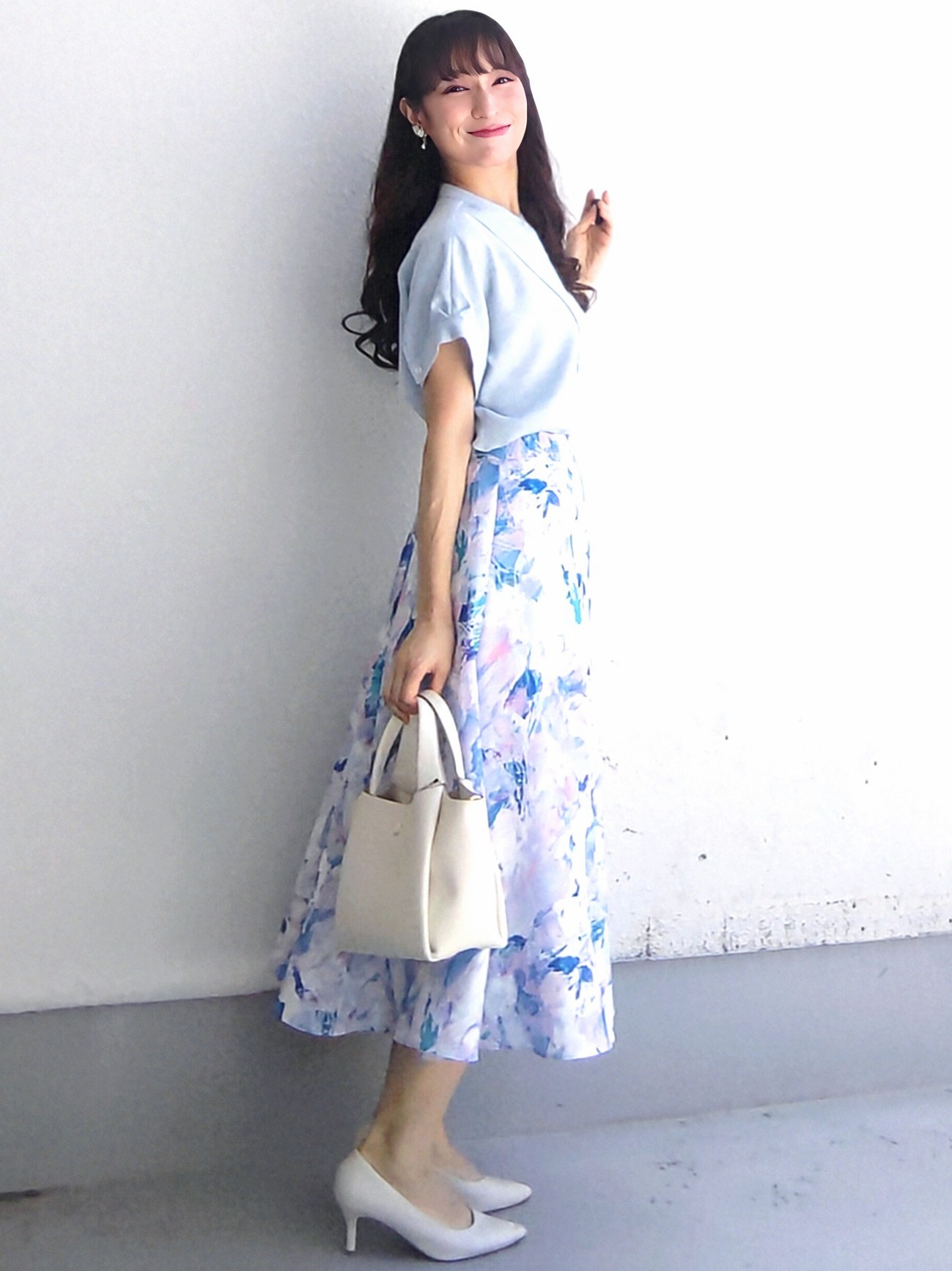 keinaさんの「SunaUna｜【手洗い可／セットアップ可】リネンライクブラウス」を使ったコーディネート