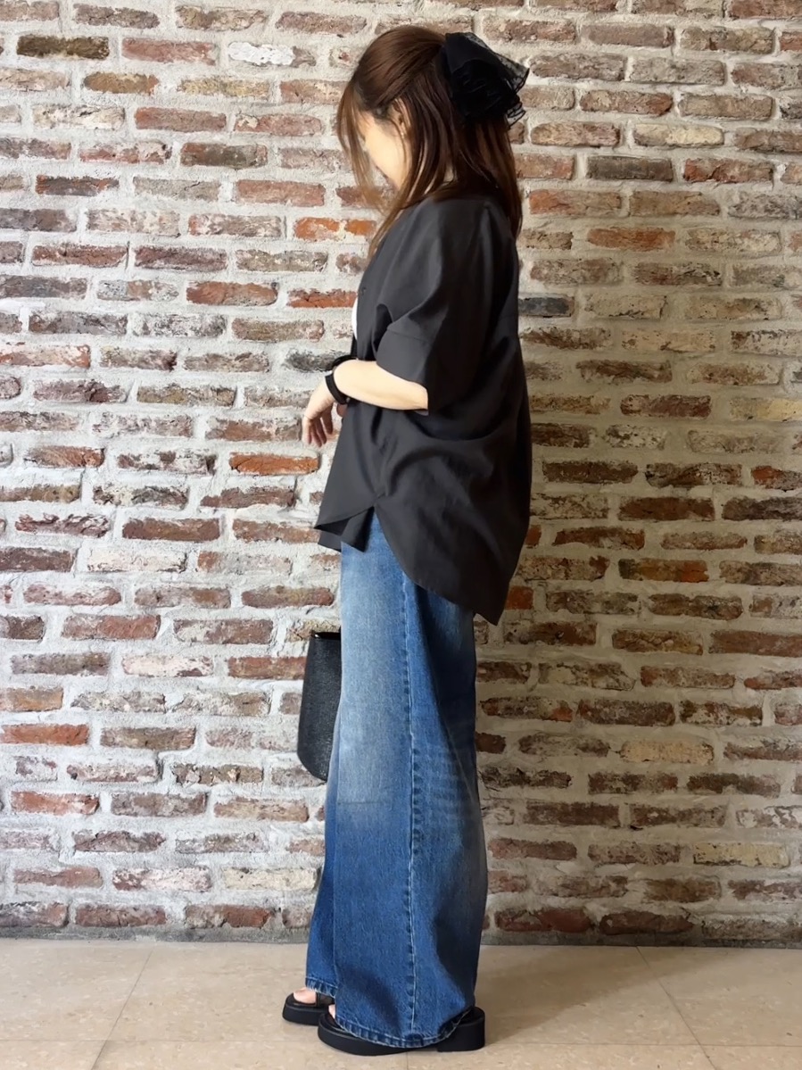 tokiさんの「THE SHOP TK｜【高レビュー/体型カバー】さらっと快適 ドルマン5分袖ブラウス」を使ったコーディネート