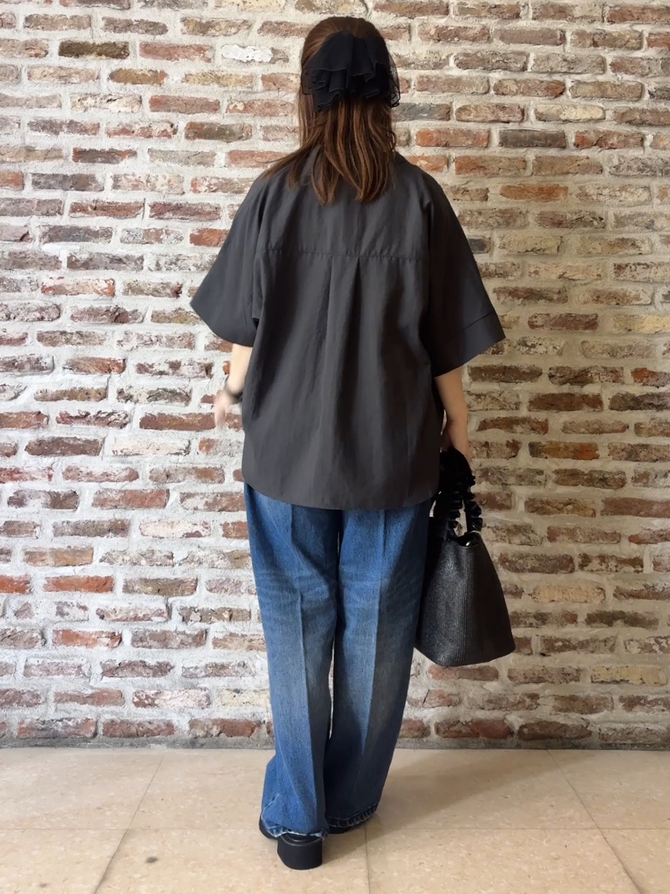 tokiさんの「THE SHOP TK｜【高レビュー/体型カバー】さらっと快適 ドルマン5分袖ブラウス」を使ったコーディネート