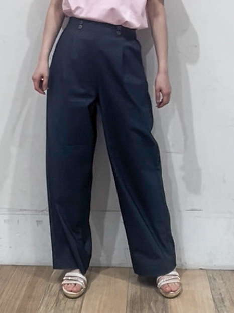 山さんさんの「grove｜【遮熱／吸水速乾／接触冷感／UVカット】ベーシックロゴTシャツ」を使ったコーディネート