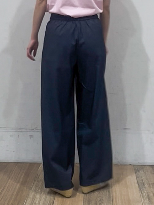 山さんさんの「grove｜【遮熱／吸水速乾／接触冷感／UVカット】ベーシックロゴTシャツ」を使ったコーディネート