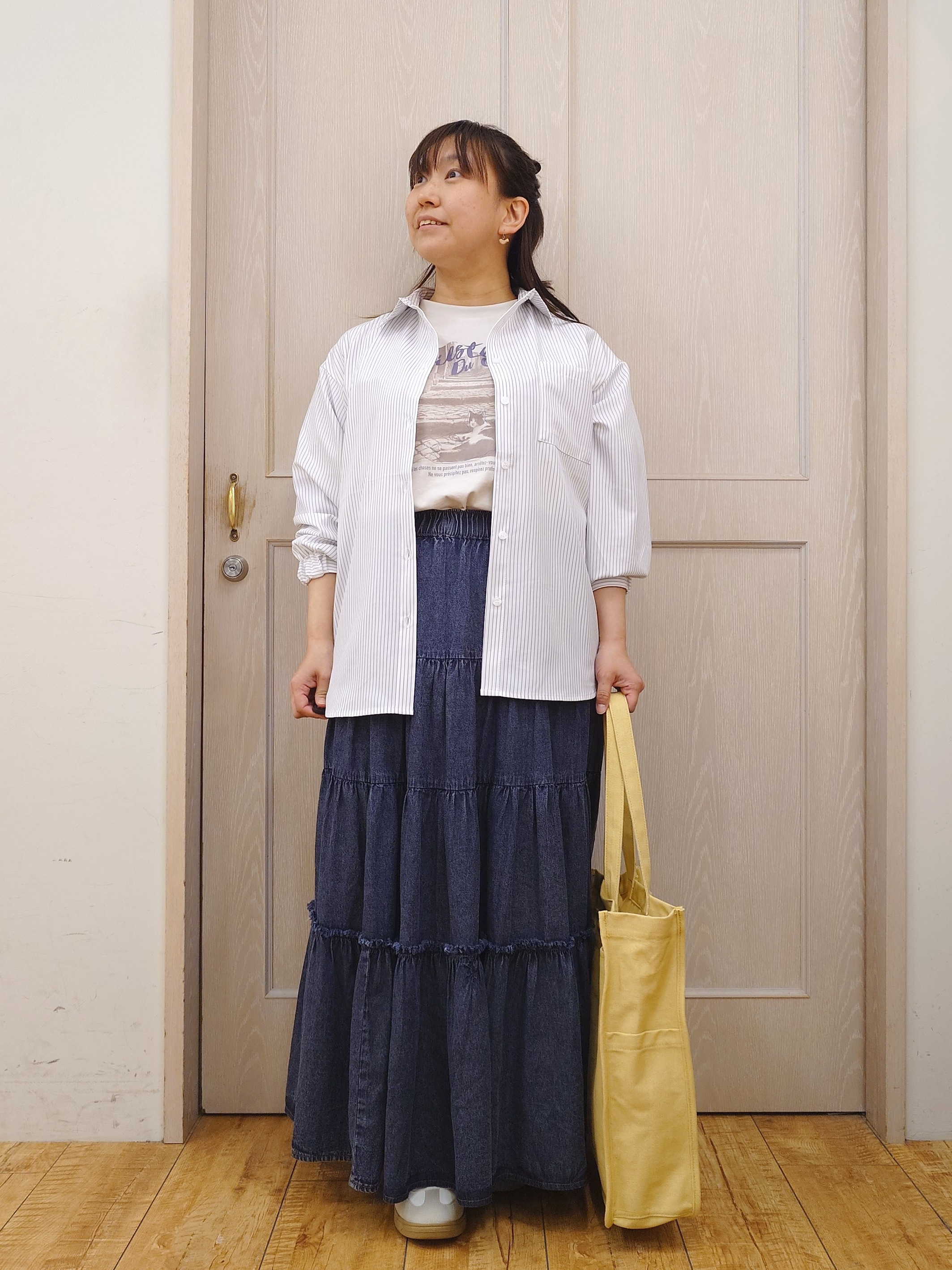 とろろさんの「SHOO･LA･RUE｜【ひんやり/UV/吸水速乾/洗濯後しわになりにくい】ラッシュガードにもなる ストライプシャツ」を使ったコーディネート