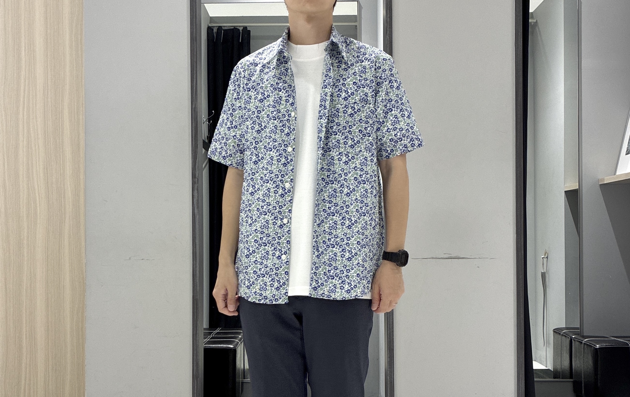 わいずみさんの「TAKEO KIKUCHI｜リップル小花シャツ」を使ったコーディネート