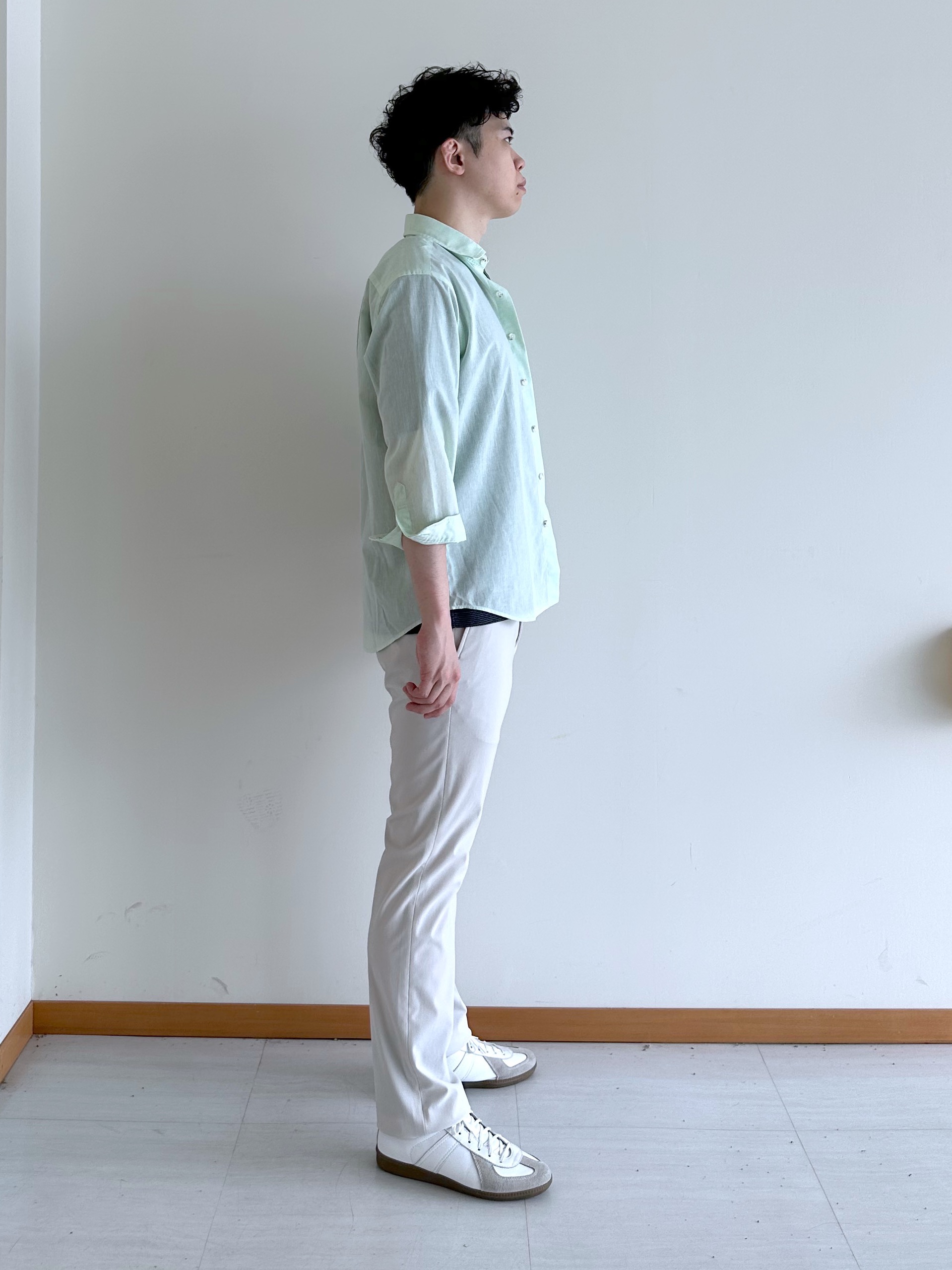 イッシーさんの「TAKEO KIKUCHI｜【接触冷感】ハイブリッド リネン 七分袖シャツ」を使ったコーディネート