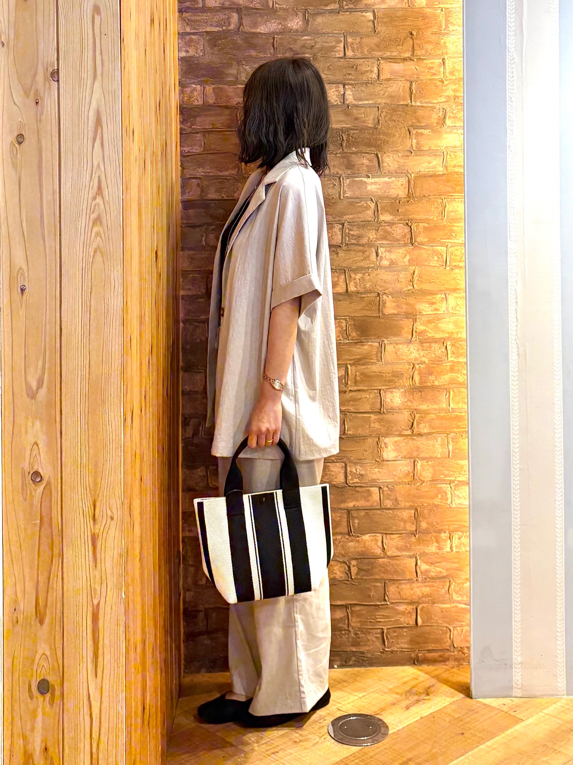 mieさんの「SHOO･LA･RUE｜【高レビュー/洗濯機可/セットアップ可】軽凛(かろりん) ひんやり半袖ジャケット」を使ったコーディネート