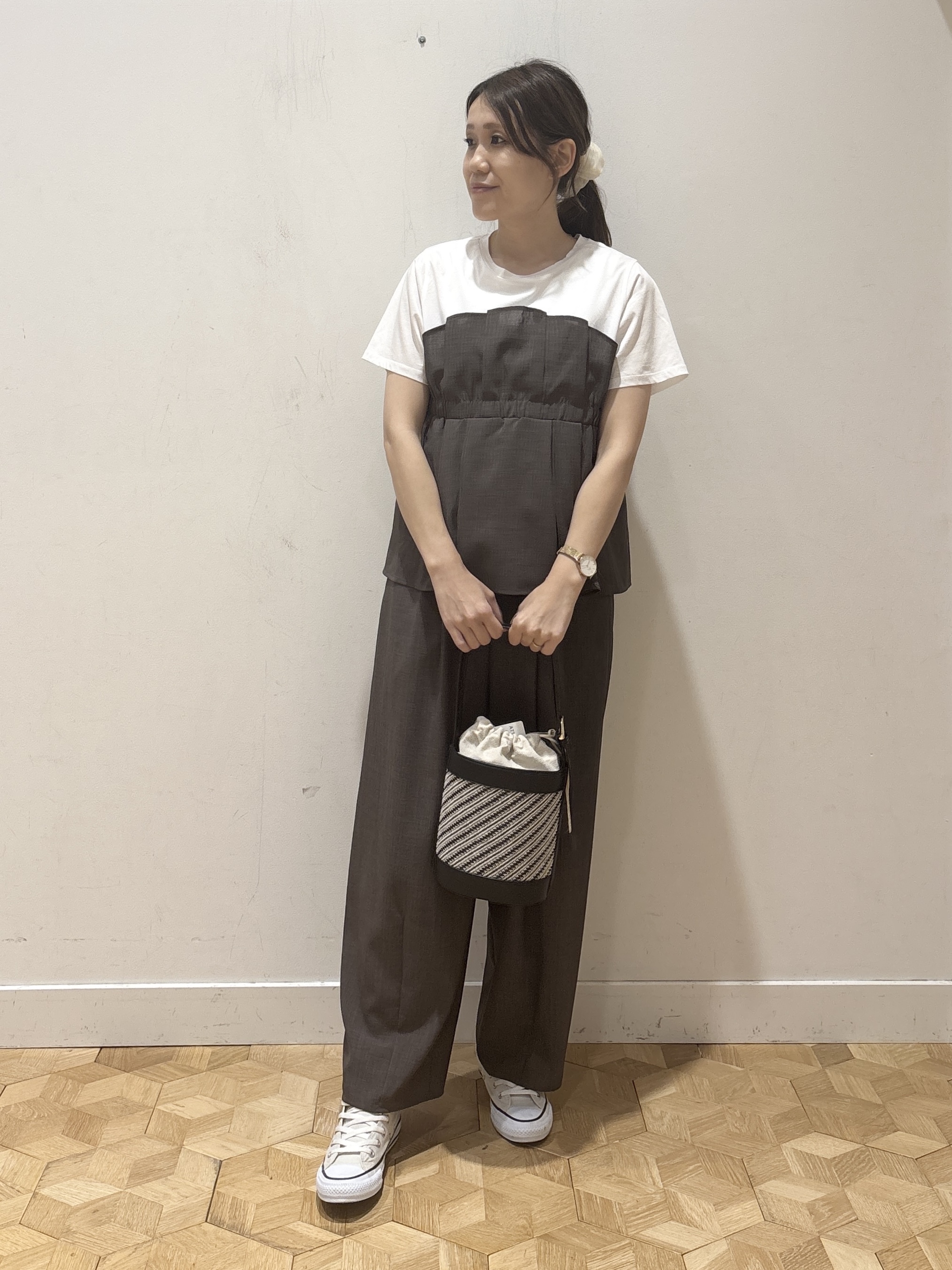 YUMIさんの「Dessin｜【セットアップ可/UVカット/洗える】ビスチェドッキングTシャツ」を使ったコーディネート