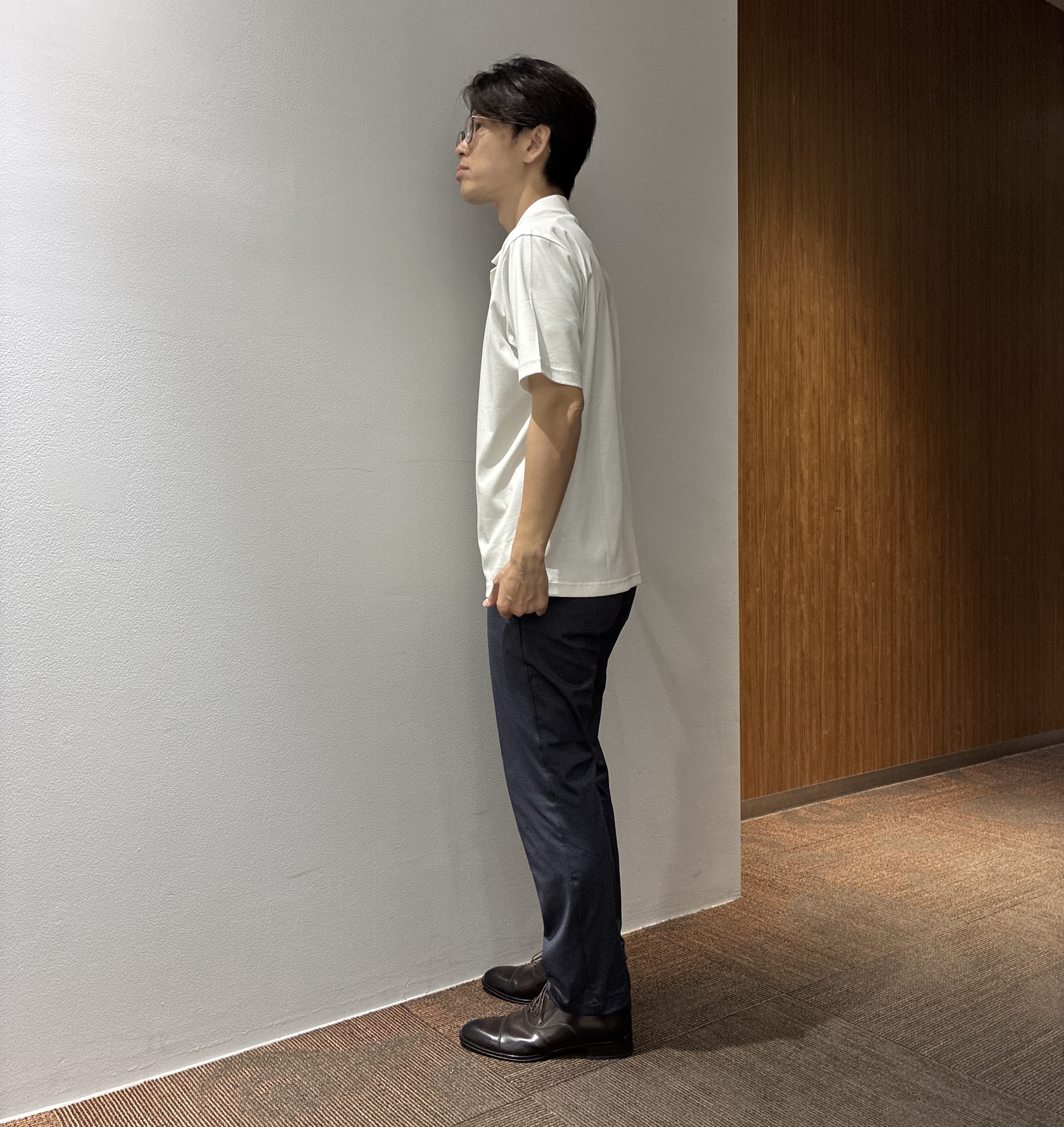 わいずみさんの「TAKEO KIKUCHI｜【360&deg;ストレッチ/軽量】None Of Stress ライト ジャケット（セットアップ対応）」を使ったコーディネート