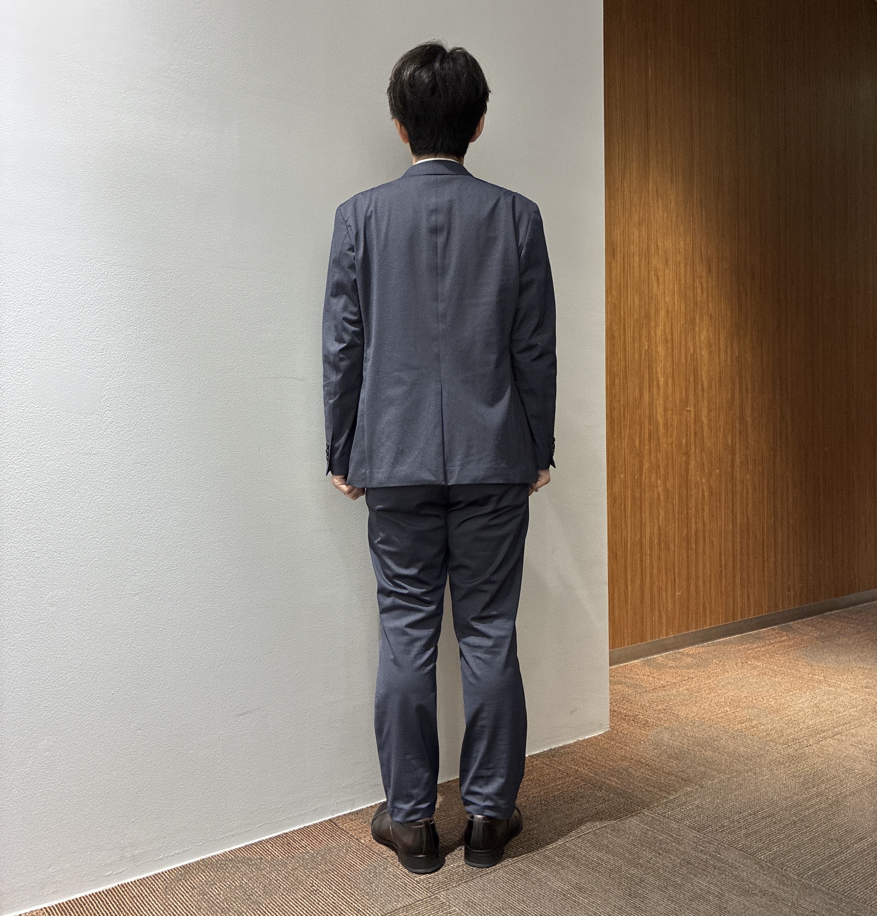 わいずみさんの「TAKEO KIKUCHI｜【360&deg;ストレッチ/軽量】None Of Stress ライト ジャケット（セットアップ対応）」を使ったコーディネート