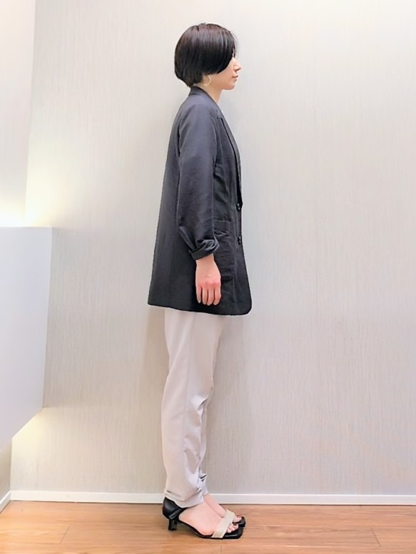 ミズタさんの「UNTITLED｜【程よいシアー感/洗える】エアリーバイオジャケット」を使ったコーディネート
