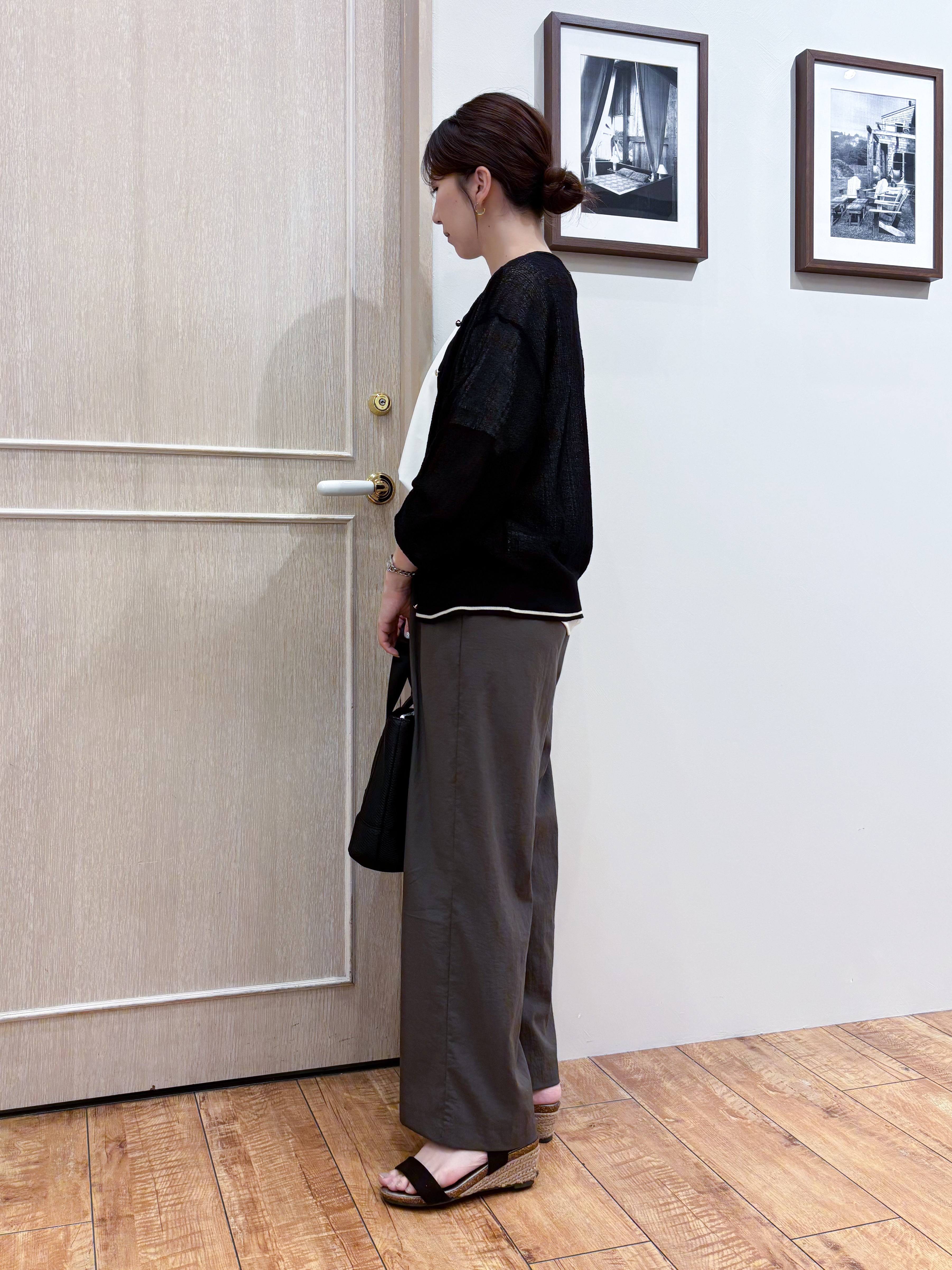 なみさんの「SHOO･LA･RUE｜【S-LL/洗濯機可】さらっとタッチ ほんのりシアーカーディガン」を使ったコーディネート