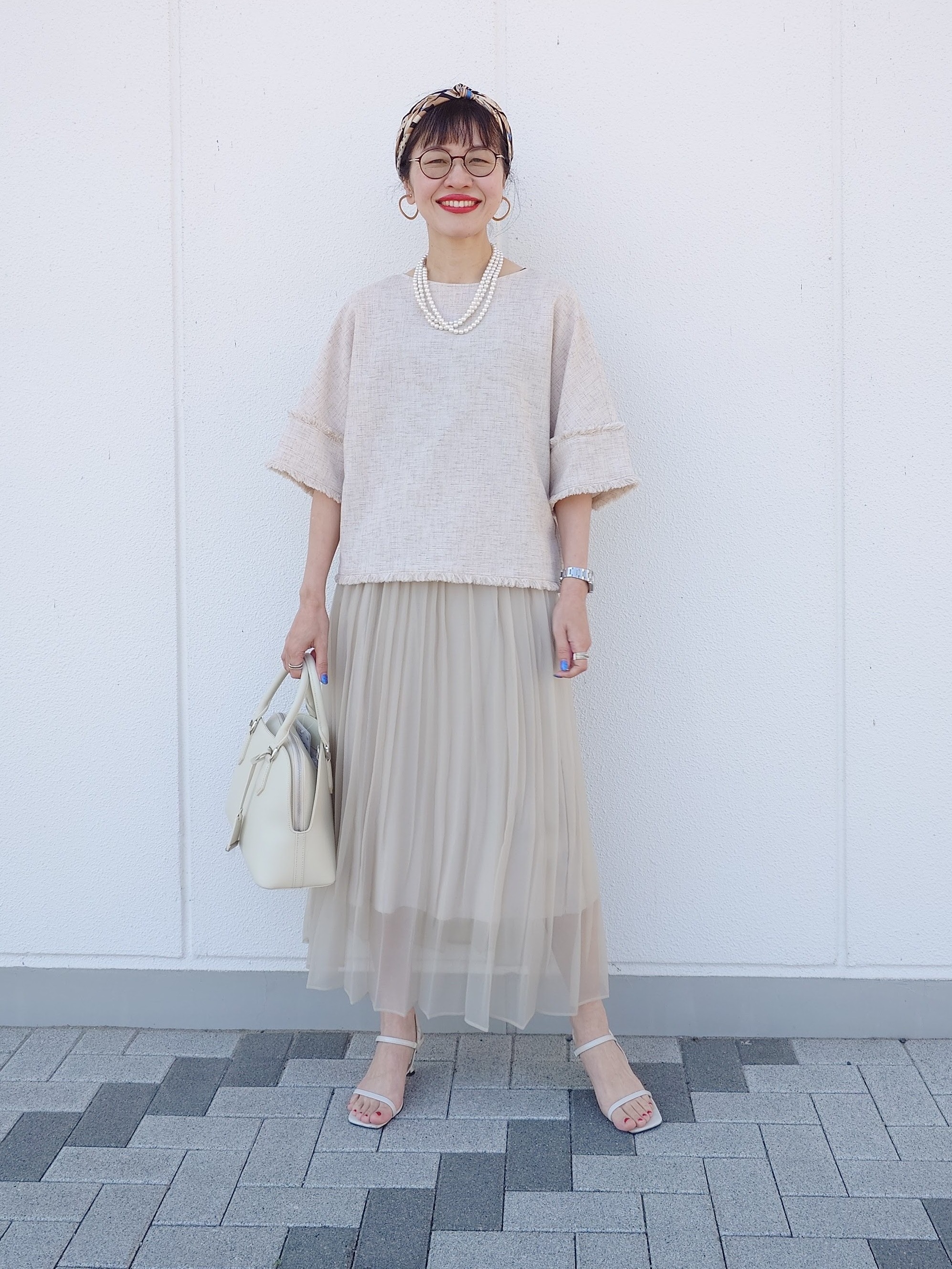 MUTSUKOさんの「UNTITLED｜ドライミックスツィードブラウス」を使ったコーディネート
