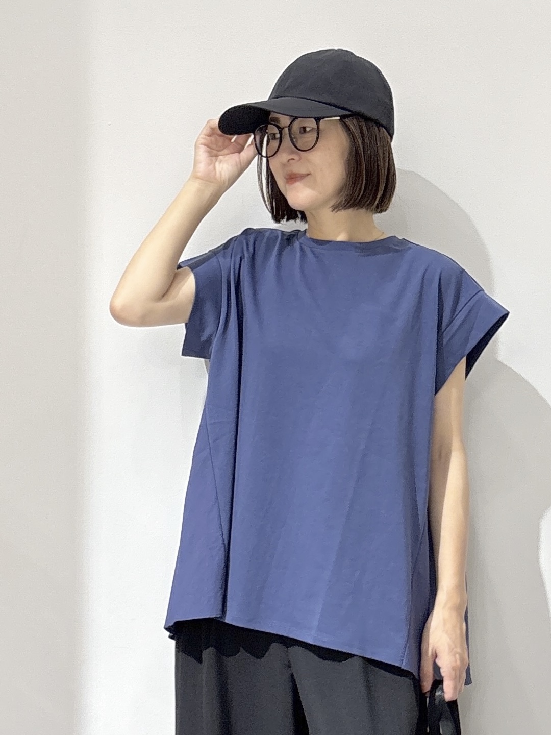 NAKAさんの「OPAQUE.CLIP｜【接触冷感】バックフレアドッキングカットソー《洗濯機OK》」を使ったコーディネート
