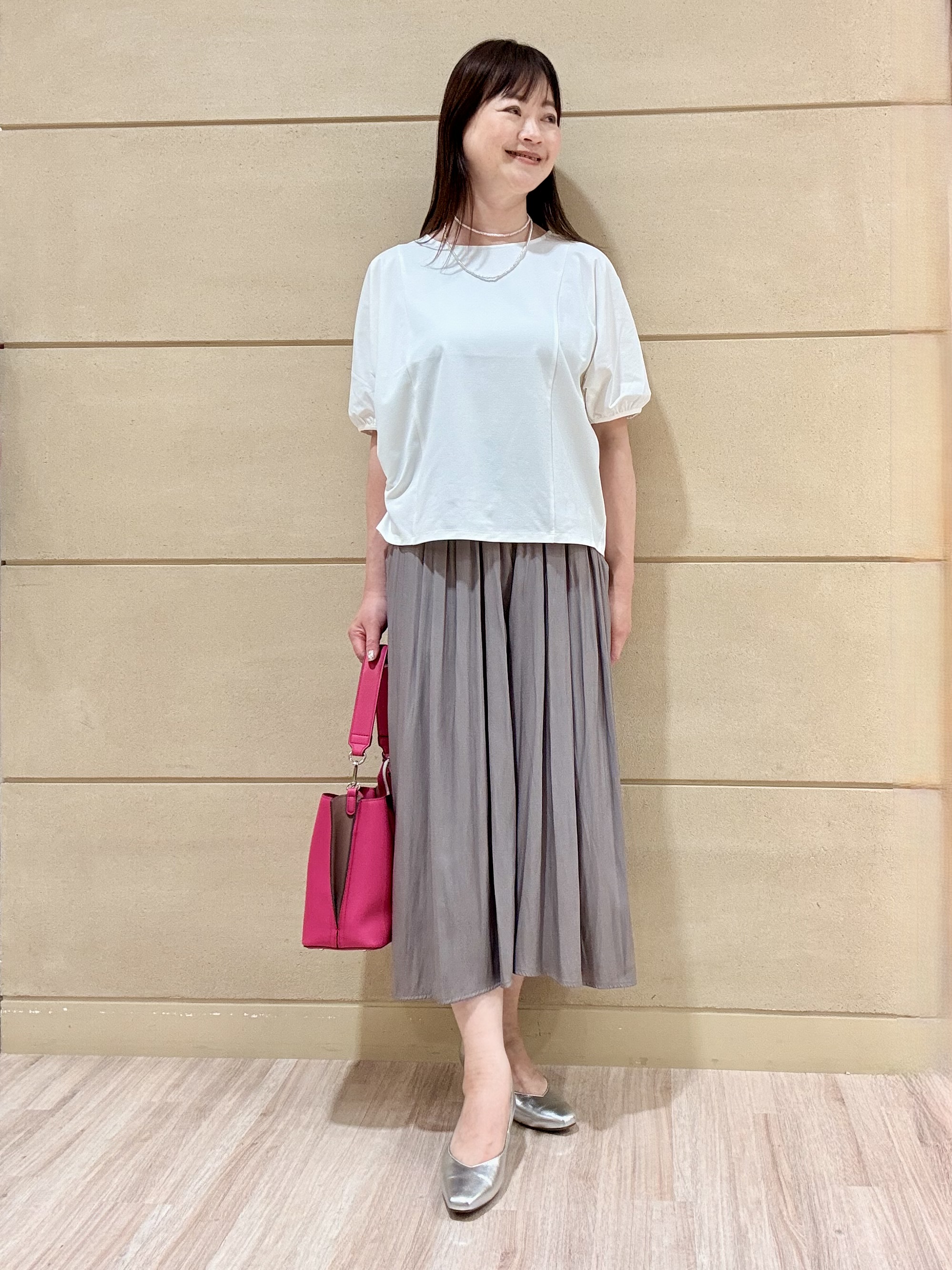 Marさんの「Reflect｜【UVカット／接触冷感／吸水速乾】ギャザースリーブカットソー」を使ったコーディネート