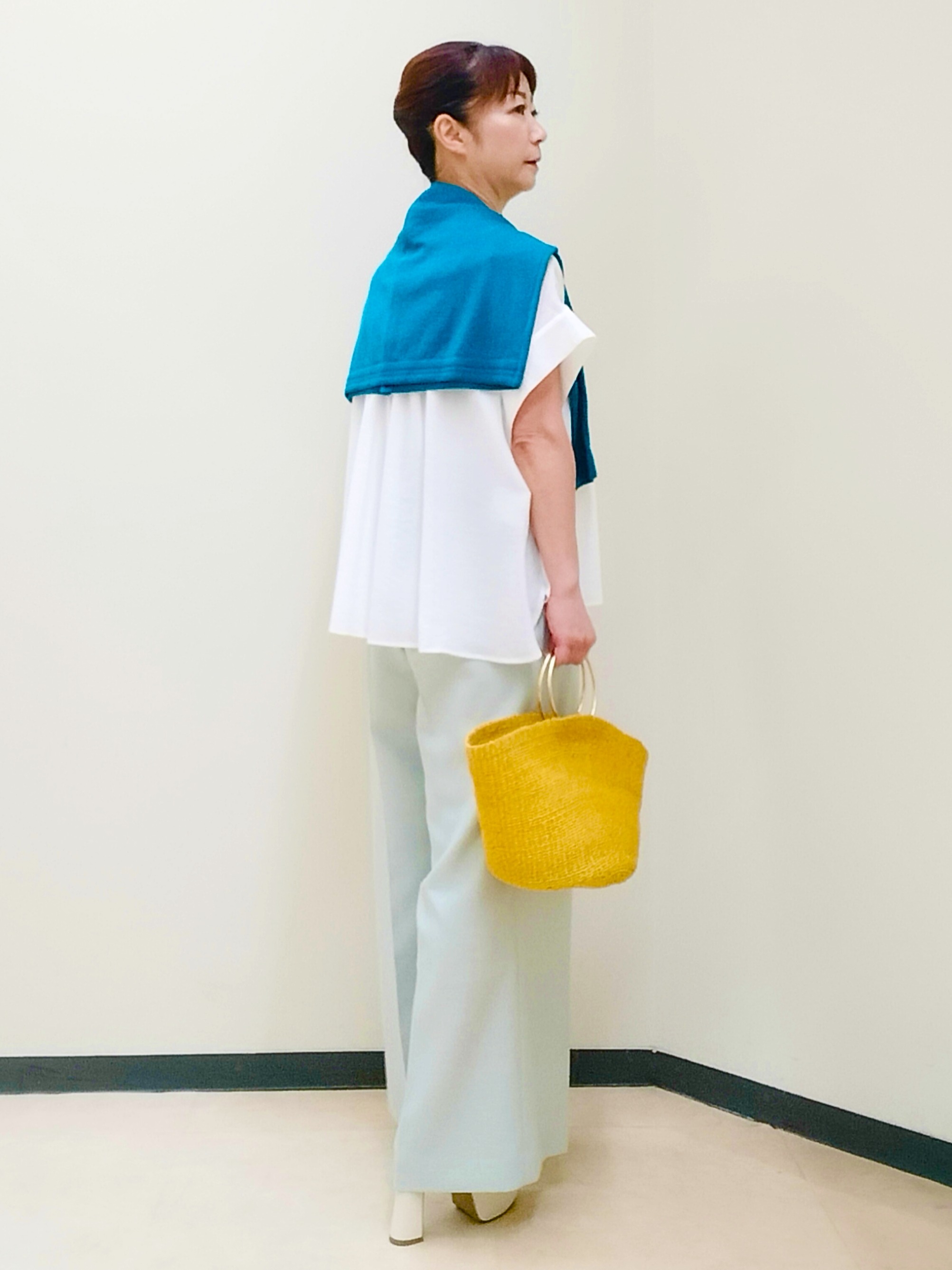 花さんの「Reflect｜ドビーストライプドルマンスリーブブラウス」を使ったコーディネート