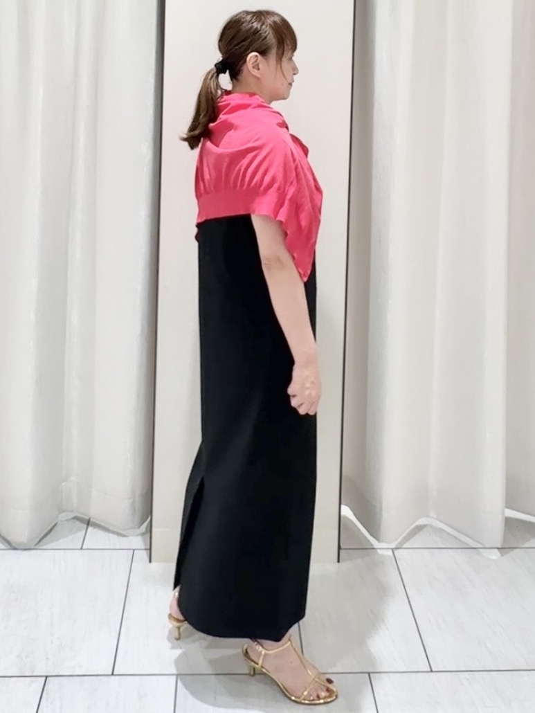 ʏᴜᴋɪᴋᴏさんの「UNTITLED｜【接触冷感/UVカット/遮熱/抗菌防臭】ライトプレーティングワンピース」を使ったコーディネート