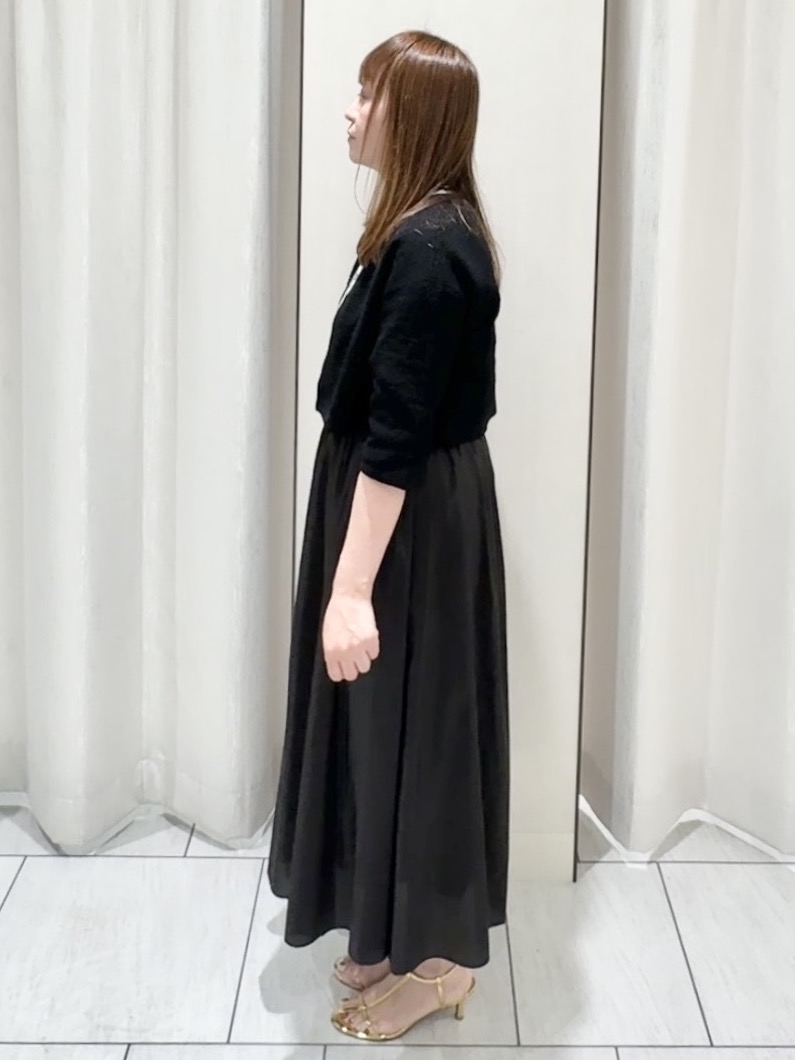 ʏᴜᴋɪᴋᴏさんの「UNTITLED｜【ストレッチ性/洗える】短丈ニットカーディガン」を使ったコーディネート