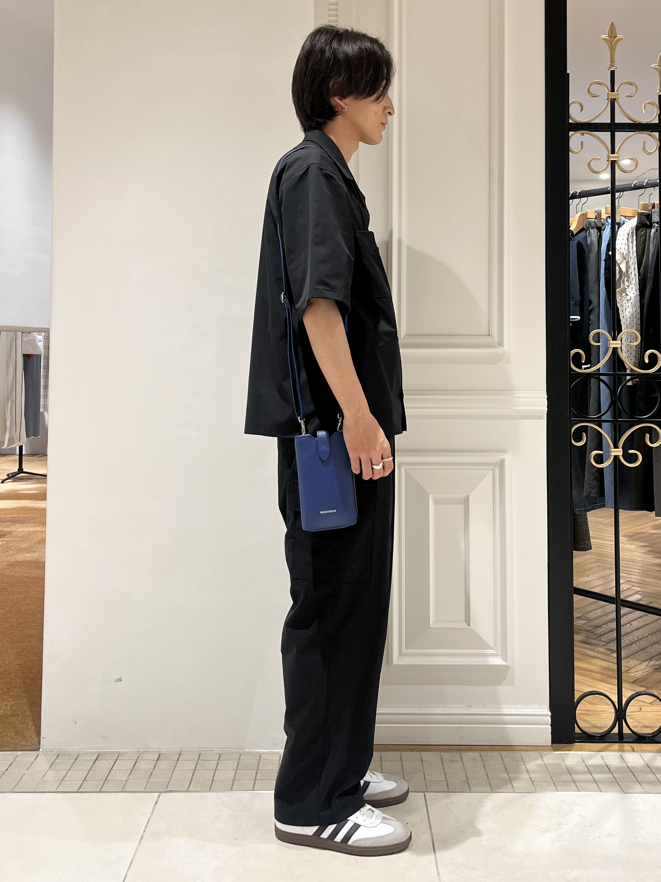 Watanabeさんの「DRESSTERIOR｜【セットアップ可/撥水/クールタッチ素材】SOLOTEX 4WAYストレッチオープンカラーシャツ」を使ったコーディネート