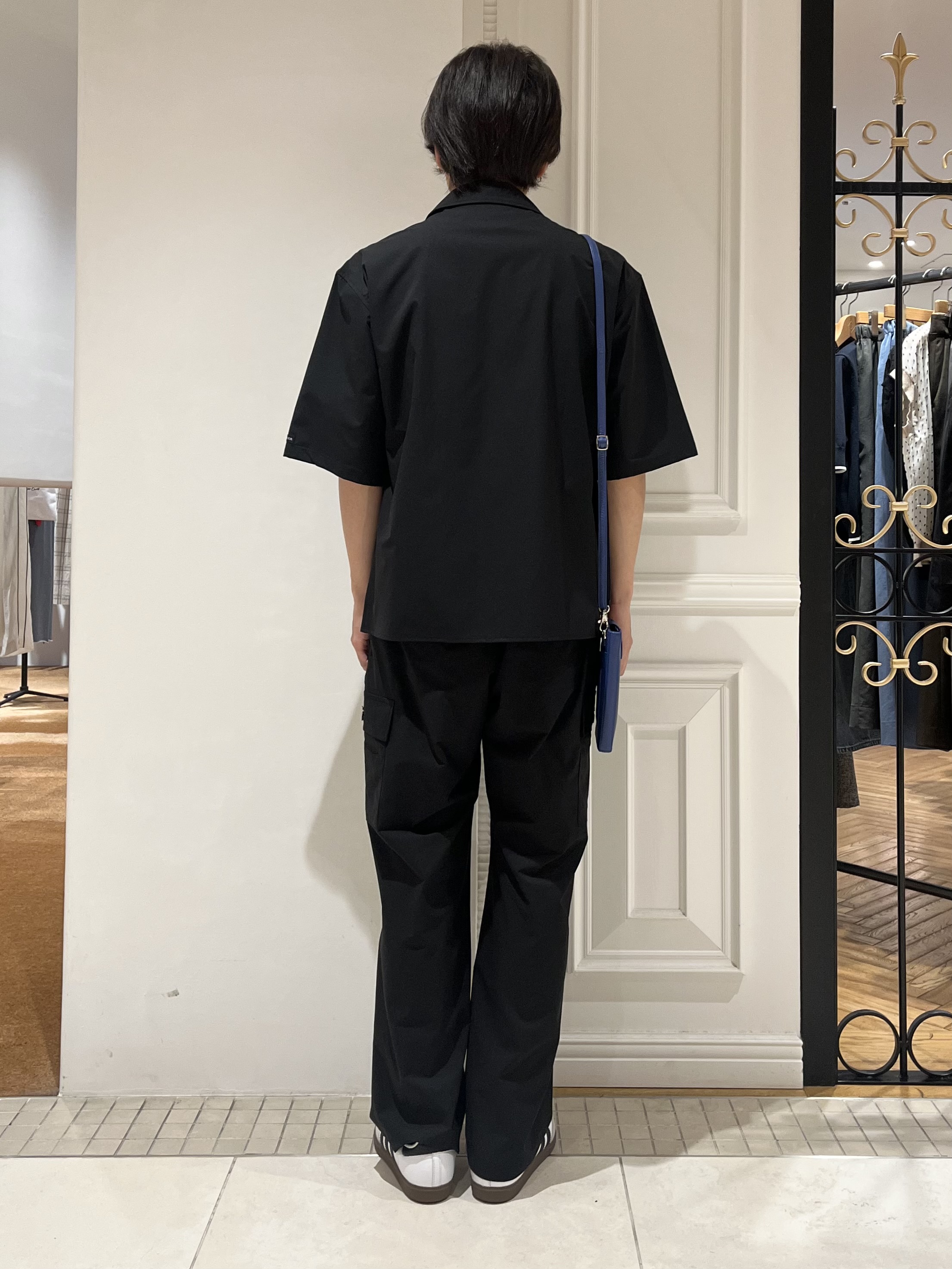 Watanabeさんの「DRESSTERIOR｜【セットアップ可/撥水/クールタッチ素材】SOLOTEX 4WAYストレッチオープンカラーシャツ」を使ったコーディネート