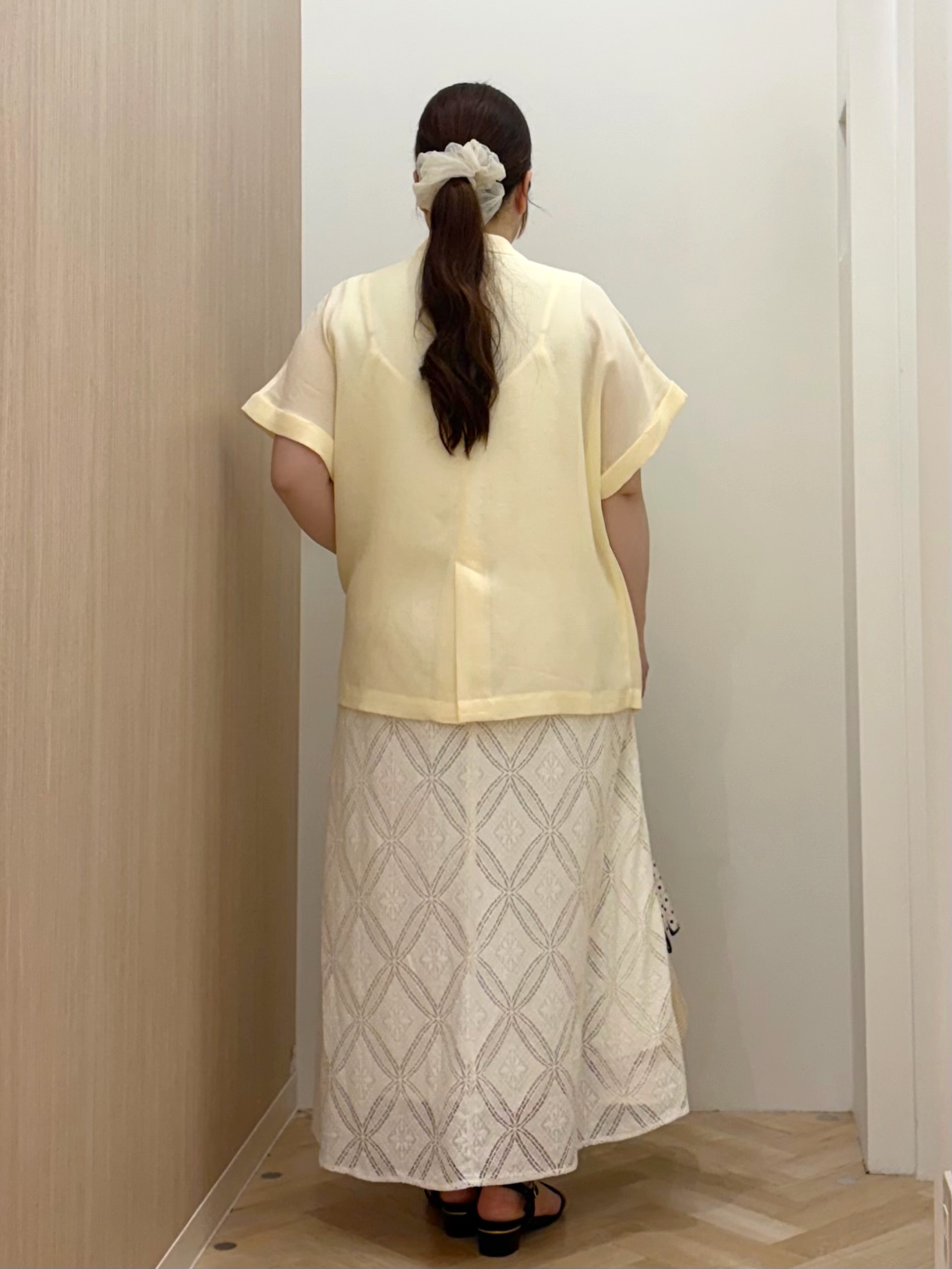 akariさんの「grove｜【洗濯機OK・ひんやり/SETUP可】シワになりにくいハーフスリーブジャケット」を使ったコーディネート