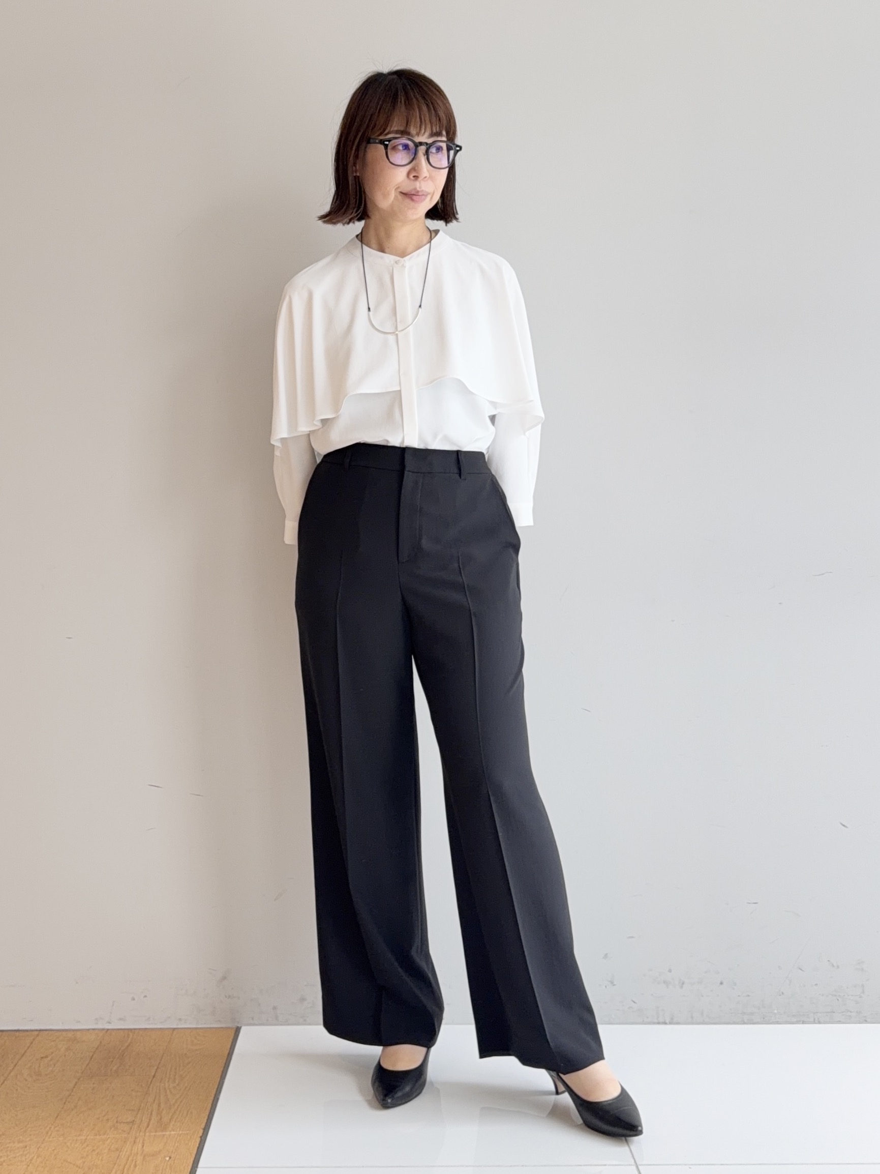 murayamaさんの「INDIVI｜【ラム革／美脚／通勤】レザーパンプス」を使ったコーディネート